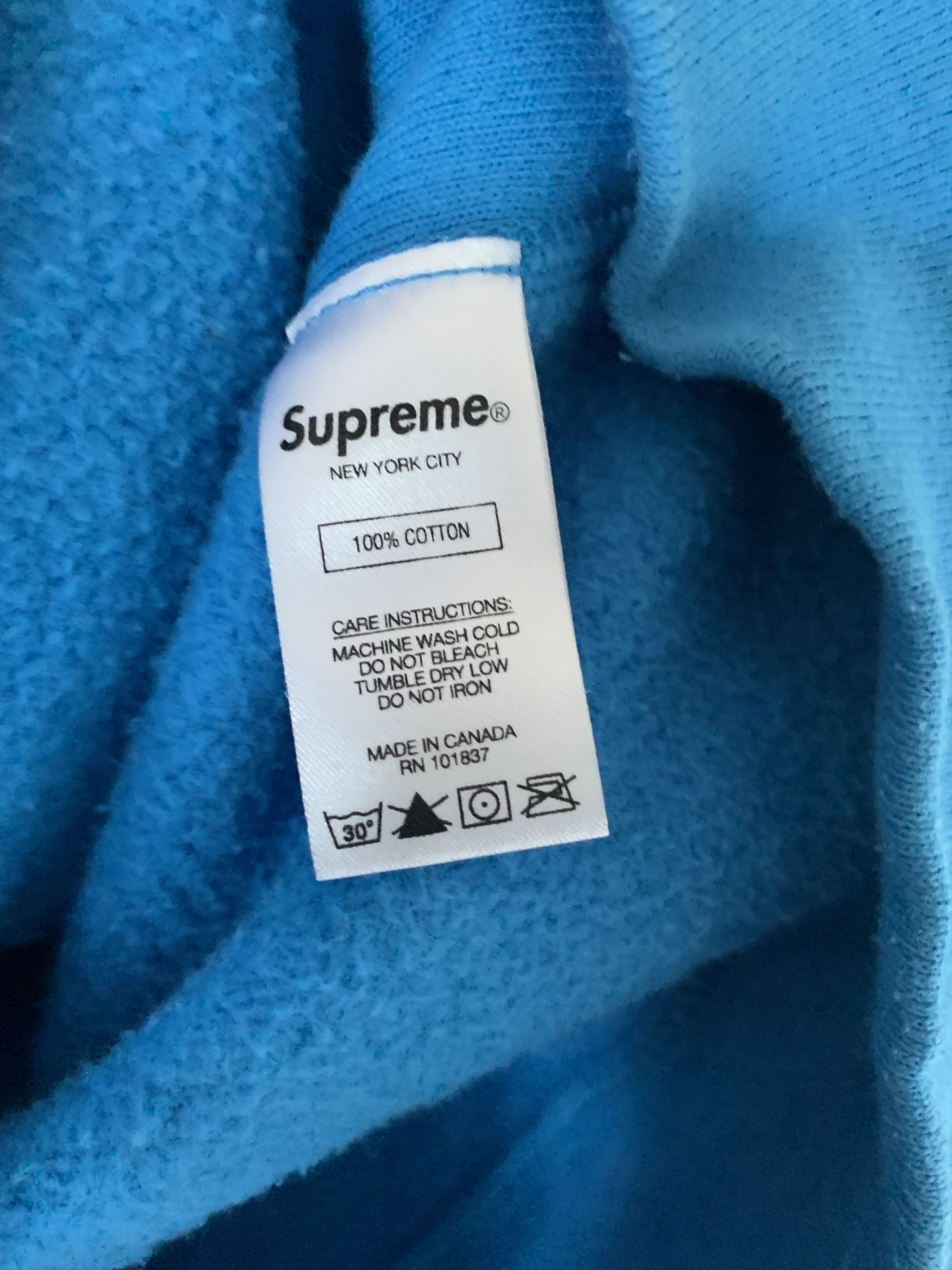 Supreme FW18 BOX LOGO CREWNECK SWEATSHIRT BRIGHT ROYAL SIZE MEDIUM Size US M / EU 48-50 / 2 - 8 Thumbnail