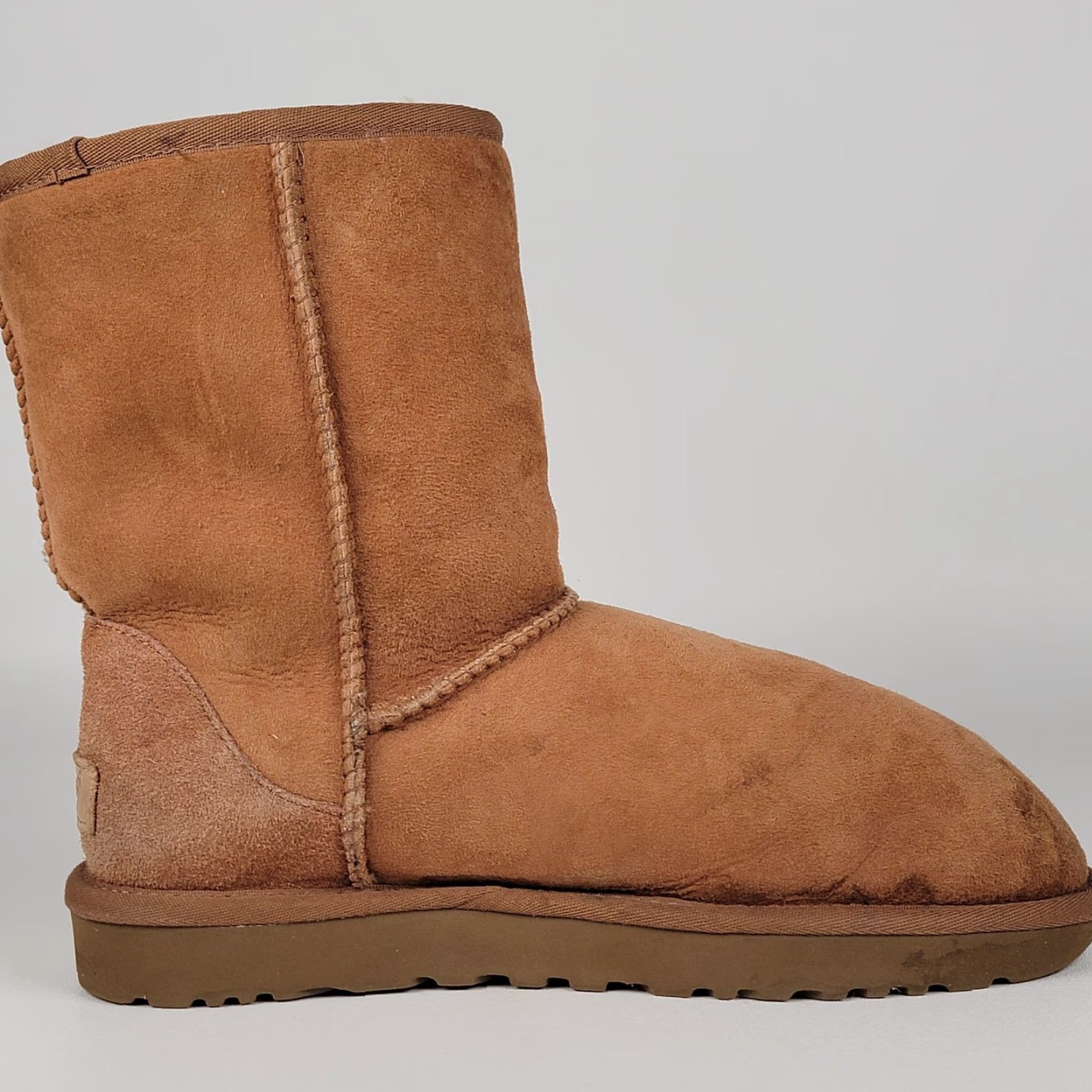 Ugg UGG Classic Short II Boots Suede Sheepskin Chestnut Brown Women 8 US 39 EU Slip-On Casual Winter Flat Heel Platform Brown Logo M Mid-Calf Shoes Size 30" / US 8 / IT 44 - 5 Thumbnail