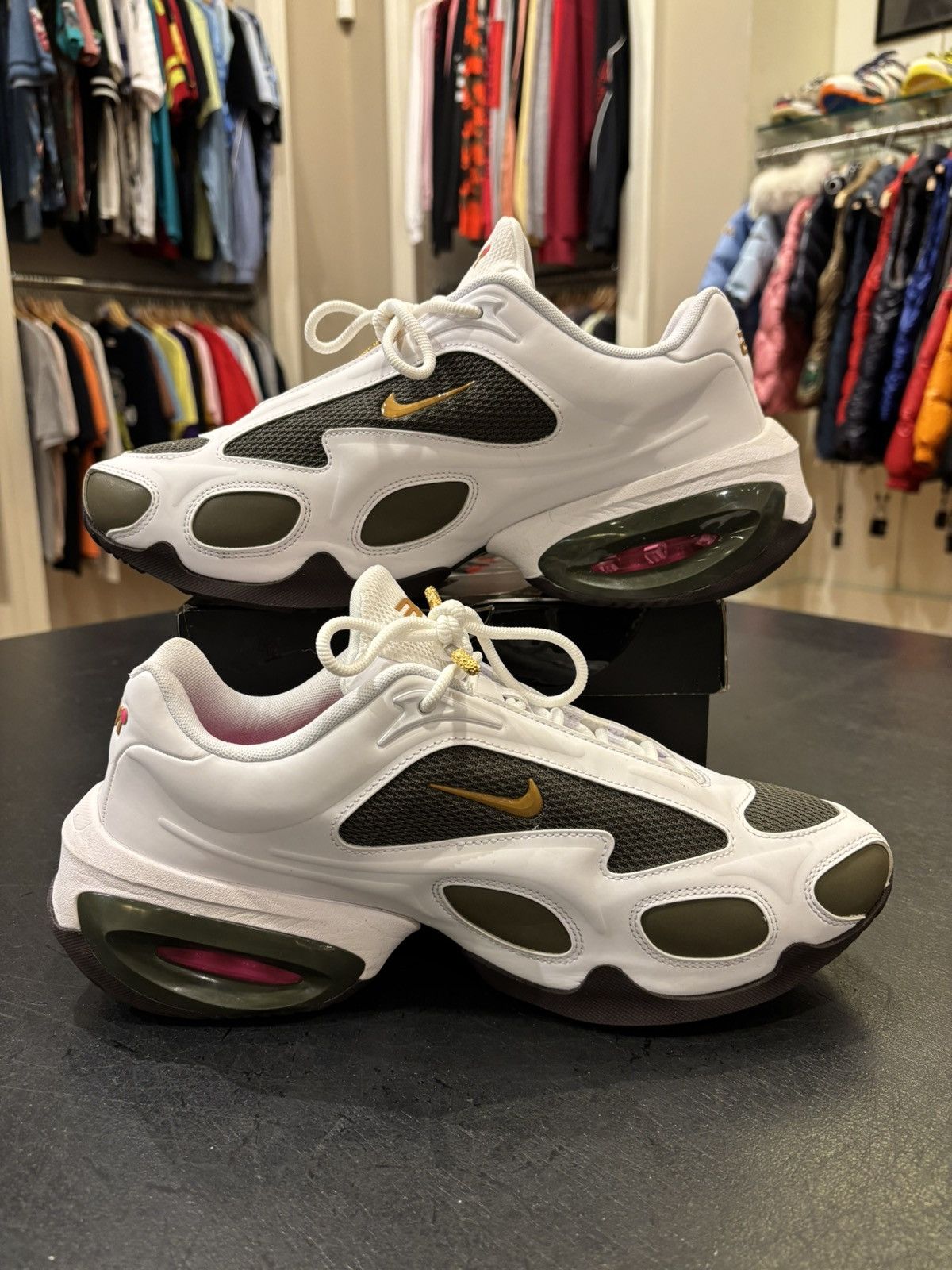 Nike Nike Air Max Muse Veneda Carter White Size US 12 / IT 42 - 2 Thumbnail