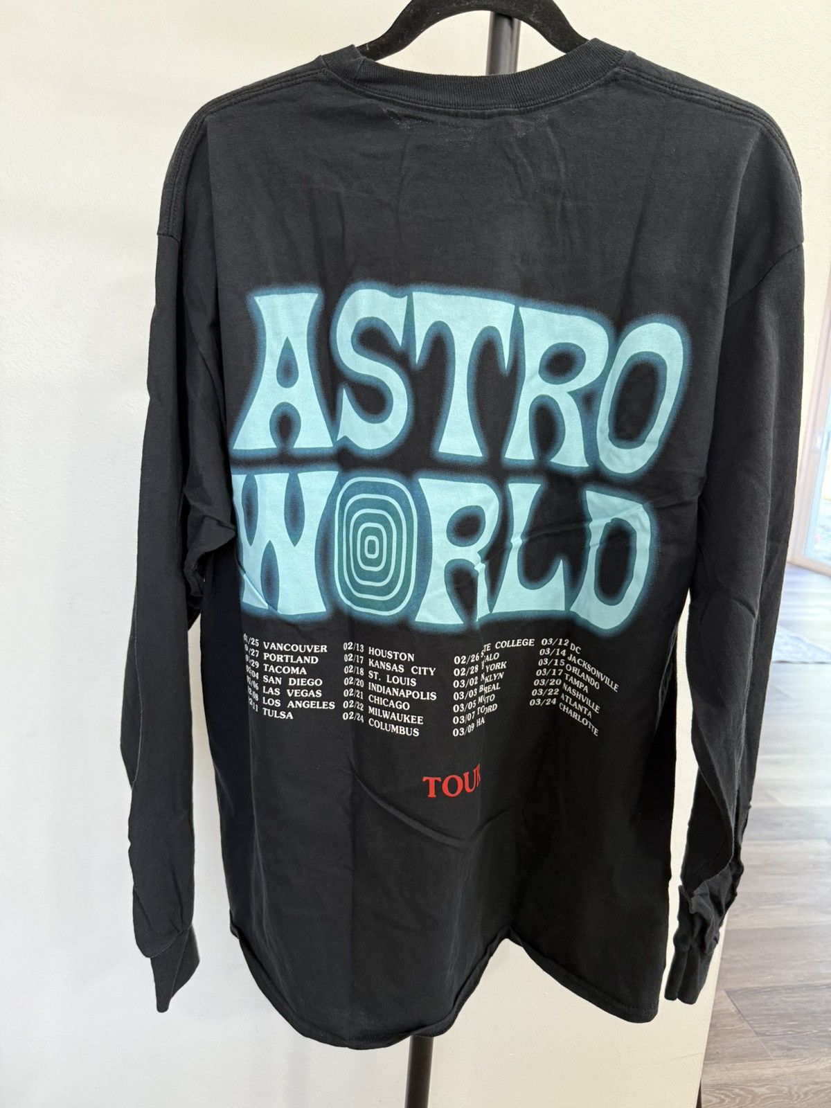 Travis Scott Travis Scott Astroworld Tour long sleeve Size US L / EU 52-54 / 3 - 3 Thumbnail