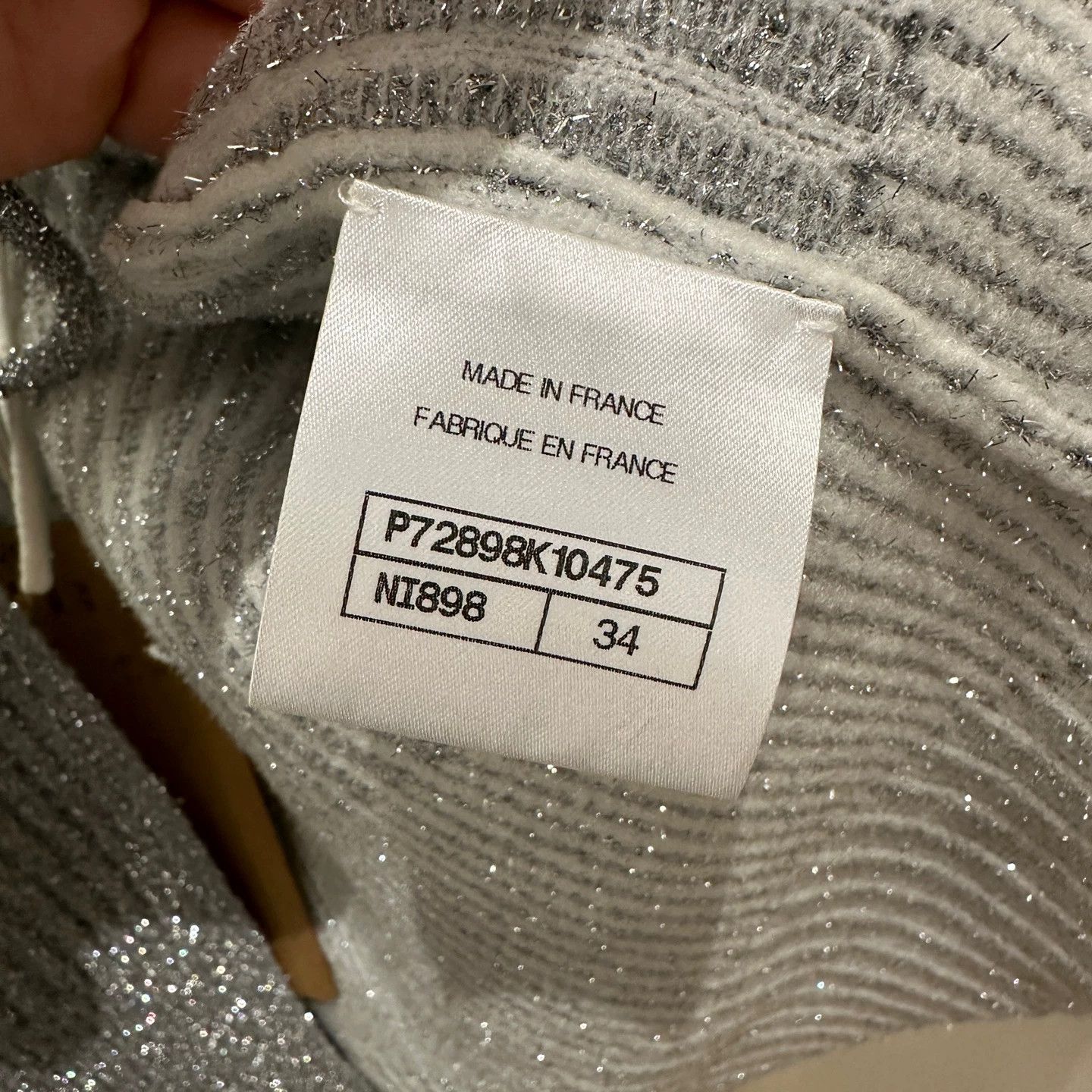 Chanel Chanel 22A Crystal Buckle Silver Thread Knit Camisole 34 Size XS / US 0-2 / IT 36-38 - 4 Thumbnail