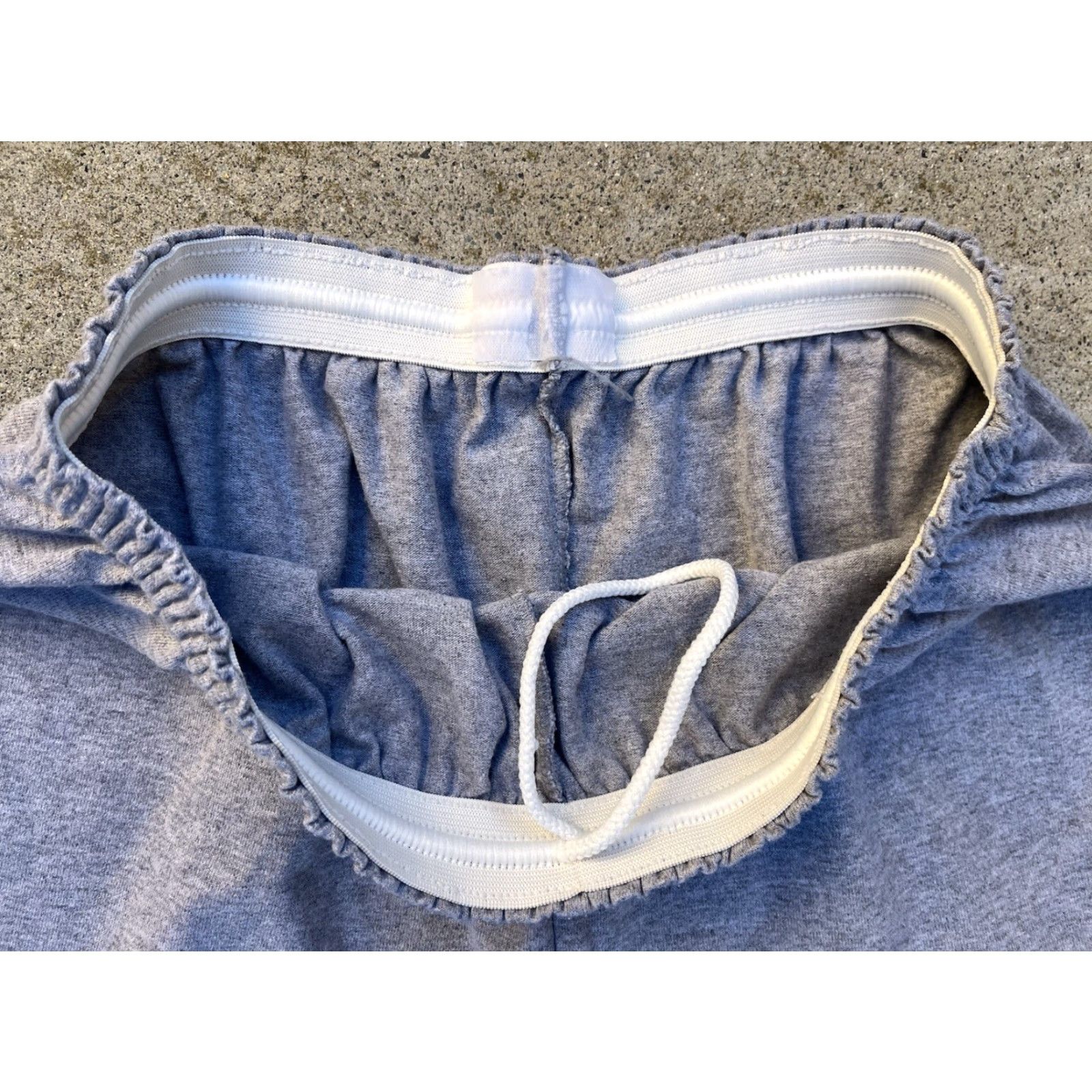 Vintage Unbranded NAVY Shorts Athletic Gray 80s High Waist Gym USA S Inseam 5" Cotton Polyester Blend Men’s Vintage Style Shirt Size US 29 - 3 Thumbnail