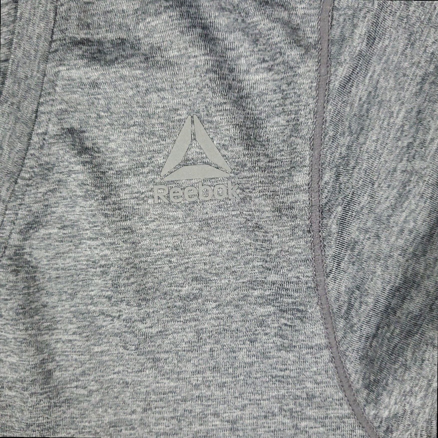 Reebok Womens Reebok Shirt Small Gray Casual Pullover Short Sleeve Ladies Size S / US 4 / IT 40 - 2 Thumbnail