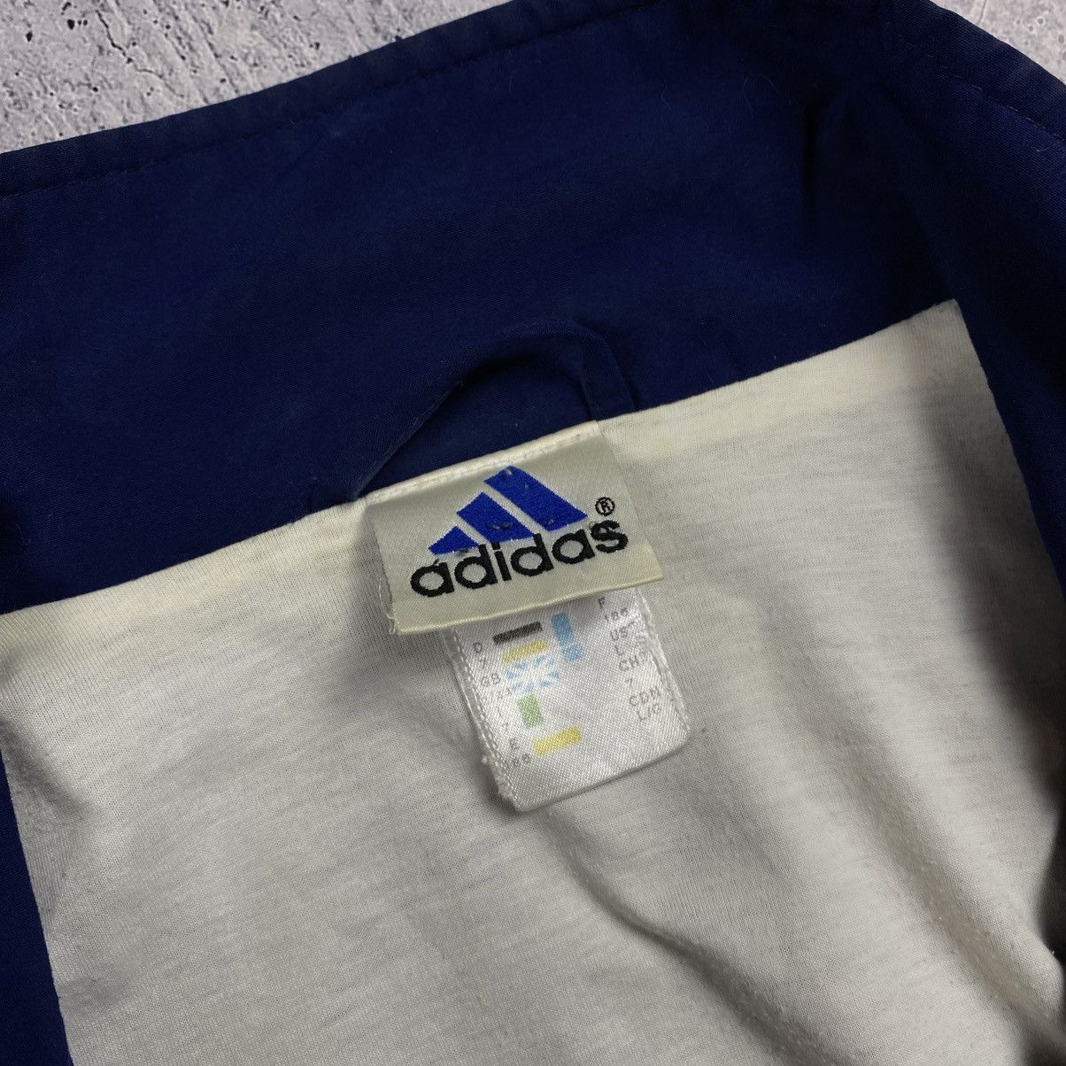 Adidas Vintage Adidas 3-Stripes Y2K Streetwear Track Jacket Men L Size US L / EU 52-54 / 3 - 7 Thumbnail