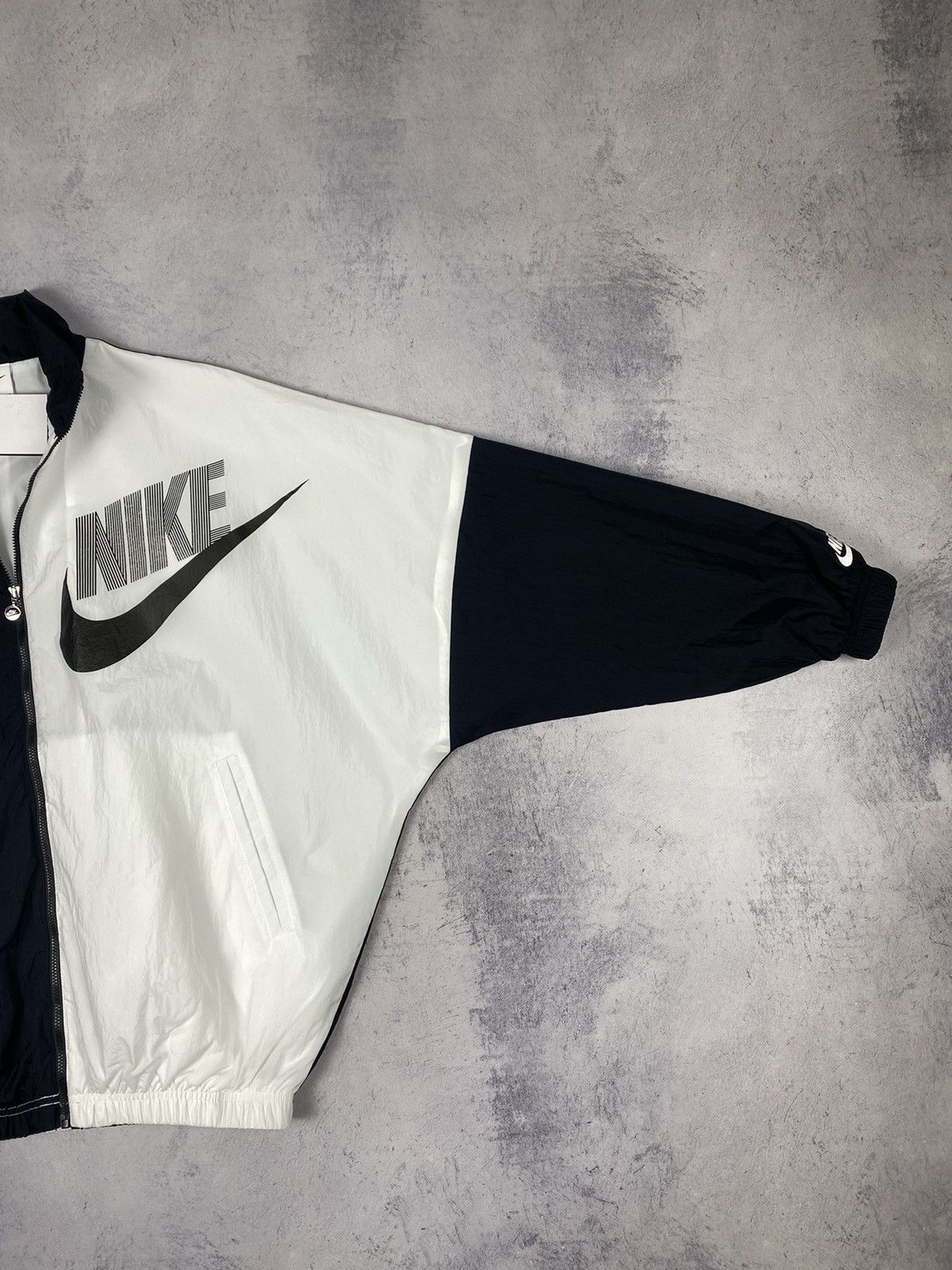 Nike New Nike Swoosh Big Logo Nylon Y2K Drill Jacket Bomber Size XS / US 0-2 / IT 36-38 - 4 Thumbnail