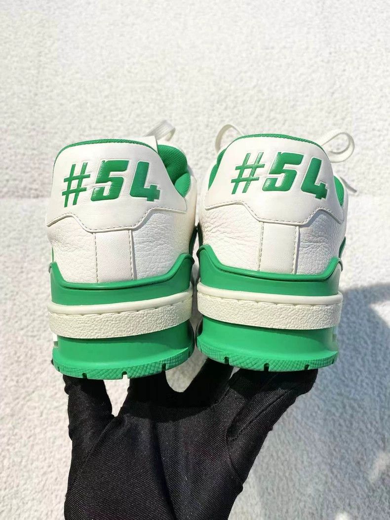 Louis Vuitton Louis Vuitton White-green shoes Size US 4 / IT 34 - 7 Thumbnail