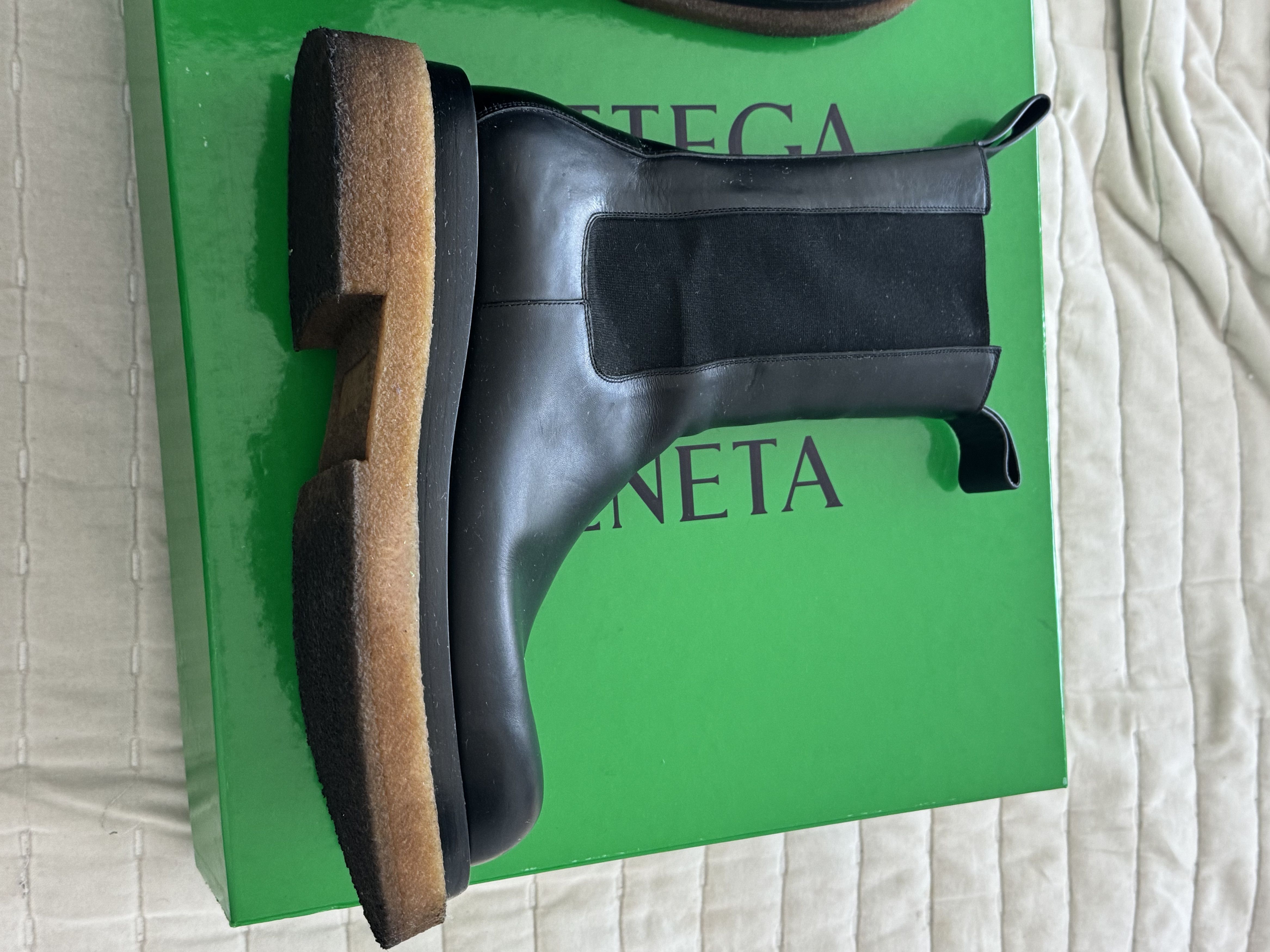 Bottega Veneta Bottega Veneta lug boots Size US 12 / EU 45 - 7 Thumbnail