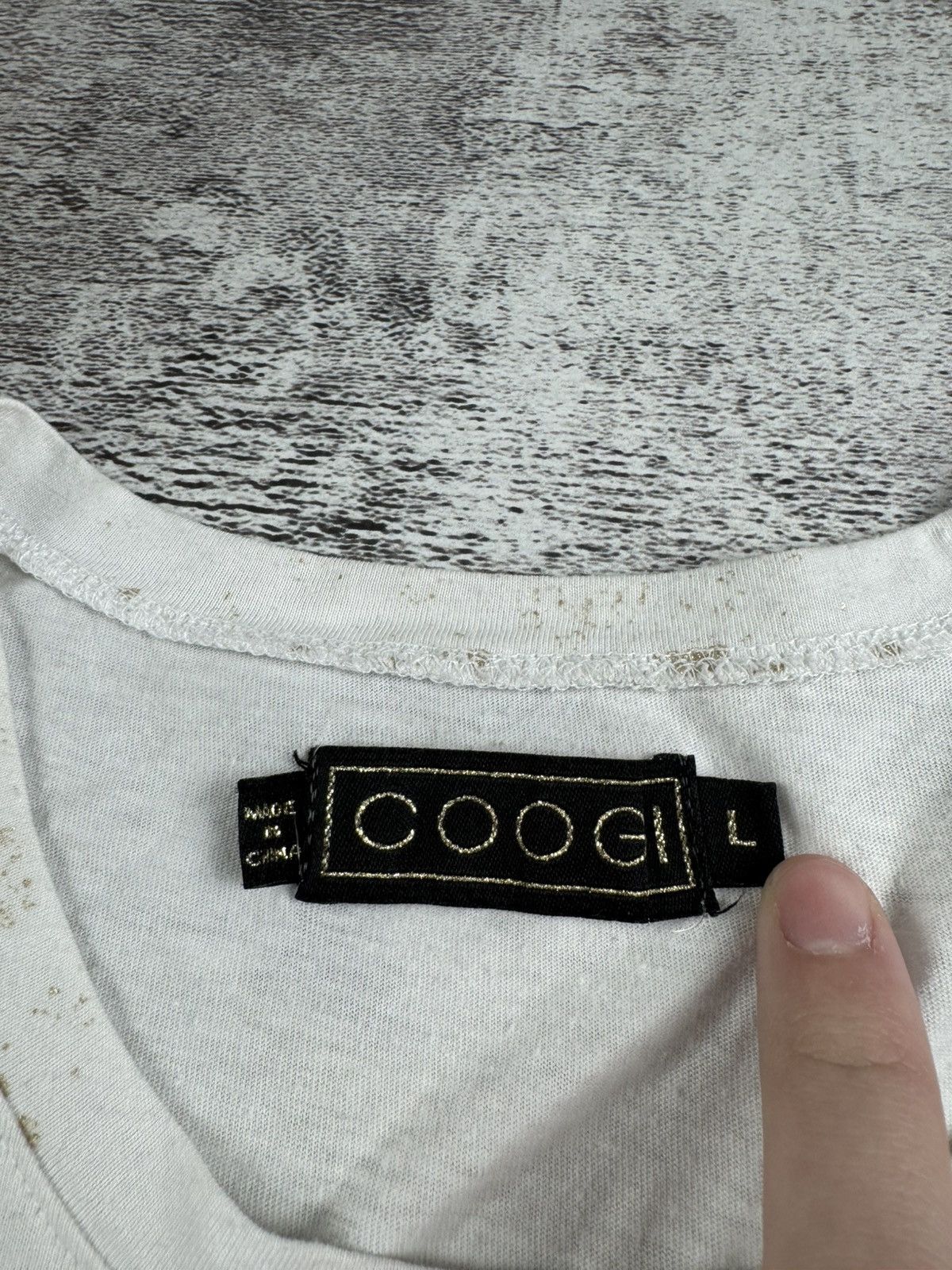 Coogi Vintage COOGI Y2K Japanese Brand 90S Jersey T Shirt Tee Top Size L / US 10 / IT 46 - 11 Thumbnail