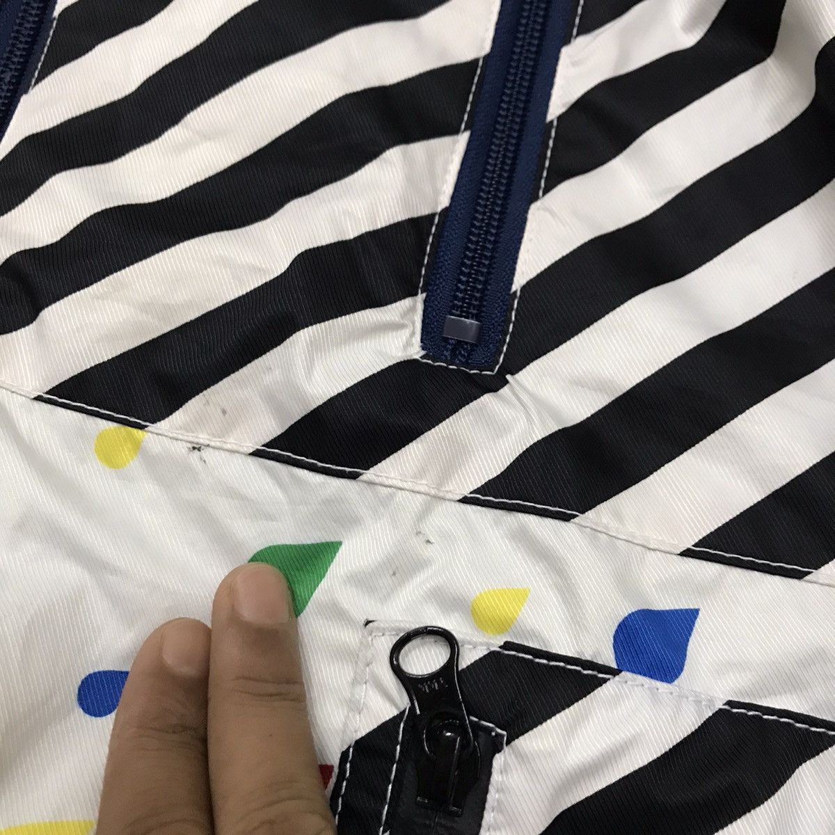 Japanese Brand Vintage Yonex Inspired Off-White Outdoor Jacket Hoodie Size US M / EU 48-50 / 2 - 10 Thumbnail