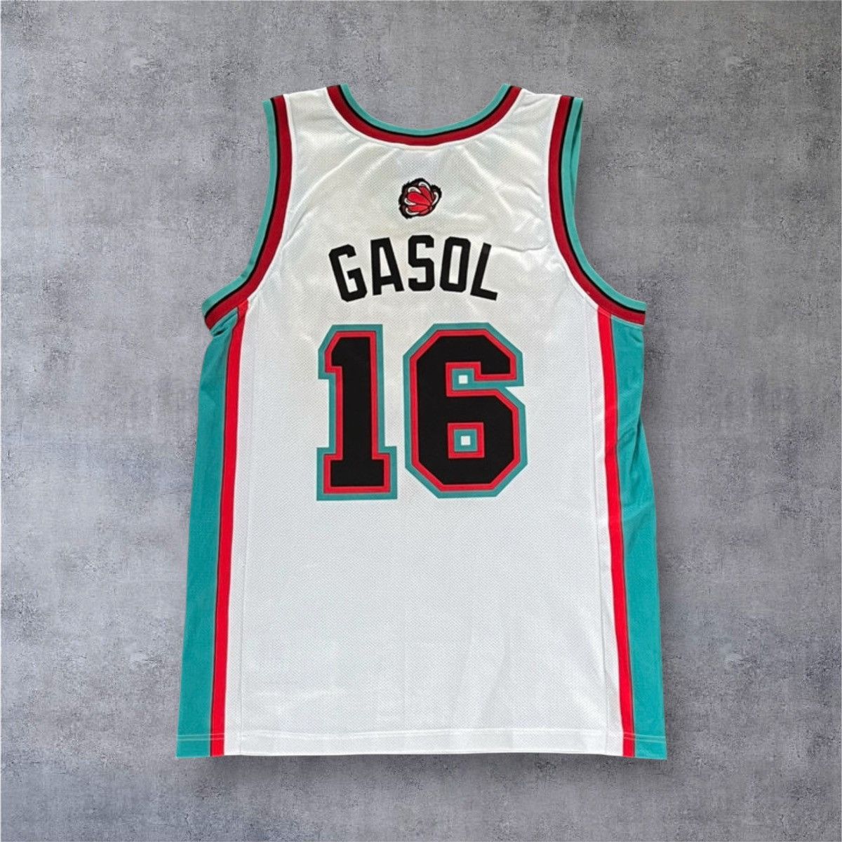 Champion Memphis Grizzlies Paul Gasol Jersey 2000/2001 Size US M / EU 48-50 / 2 - 2 Thumbnail