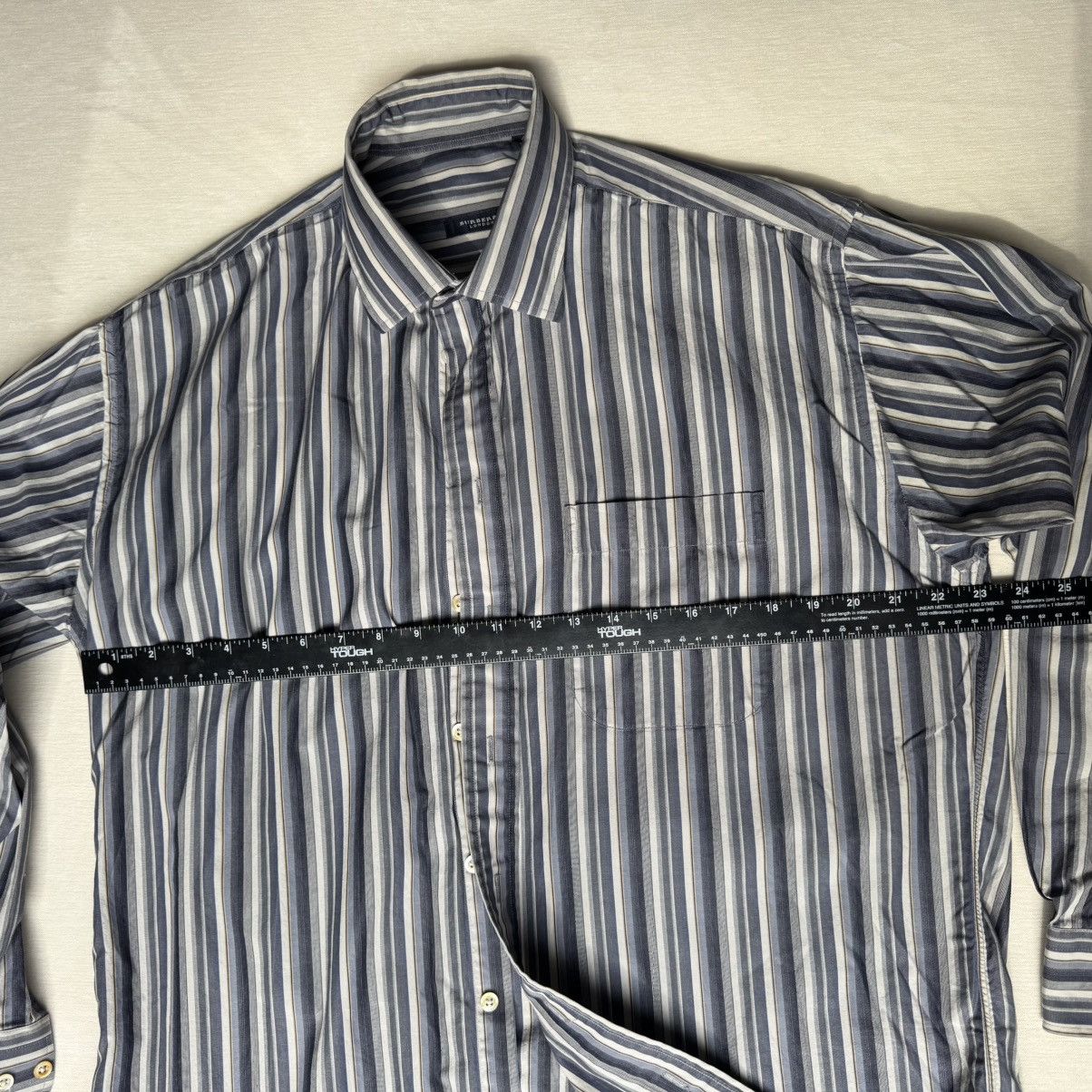 Burberry Burberry London men's striped button down size L Size US L / EU 52-54 / 3 - 6 Thumbnail