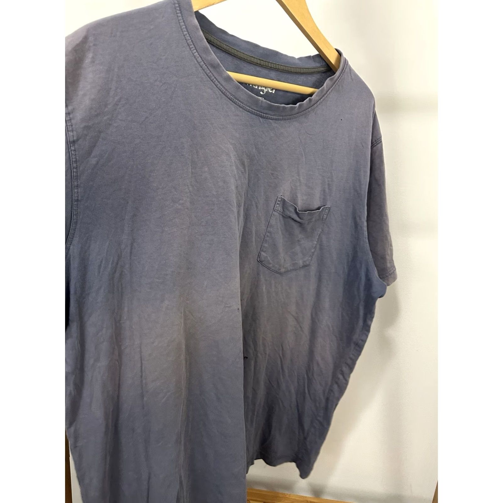 Wrangler VINTAGE Wrangler T-Shirt 2XT Blue Gradient Sun Faded Pocket Front Work WIP Mens Shirt Size US XXL / EU 58 / 5 - 4 Thumbnail