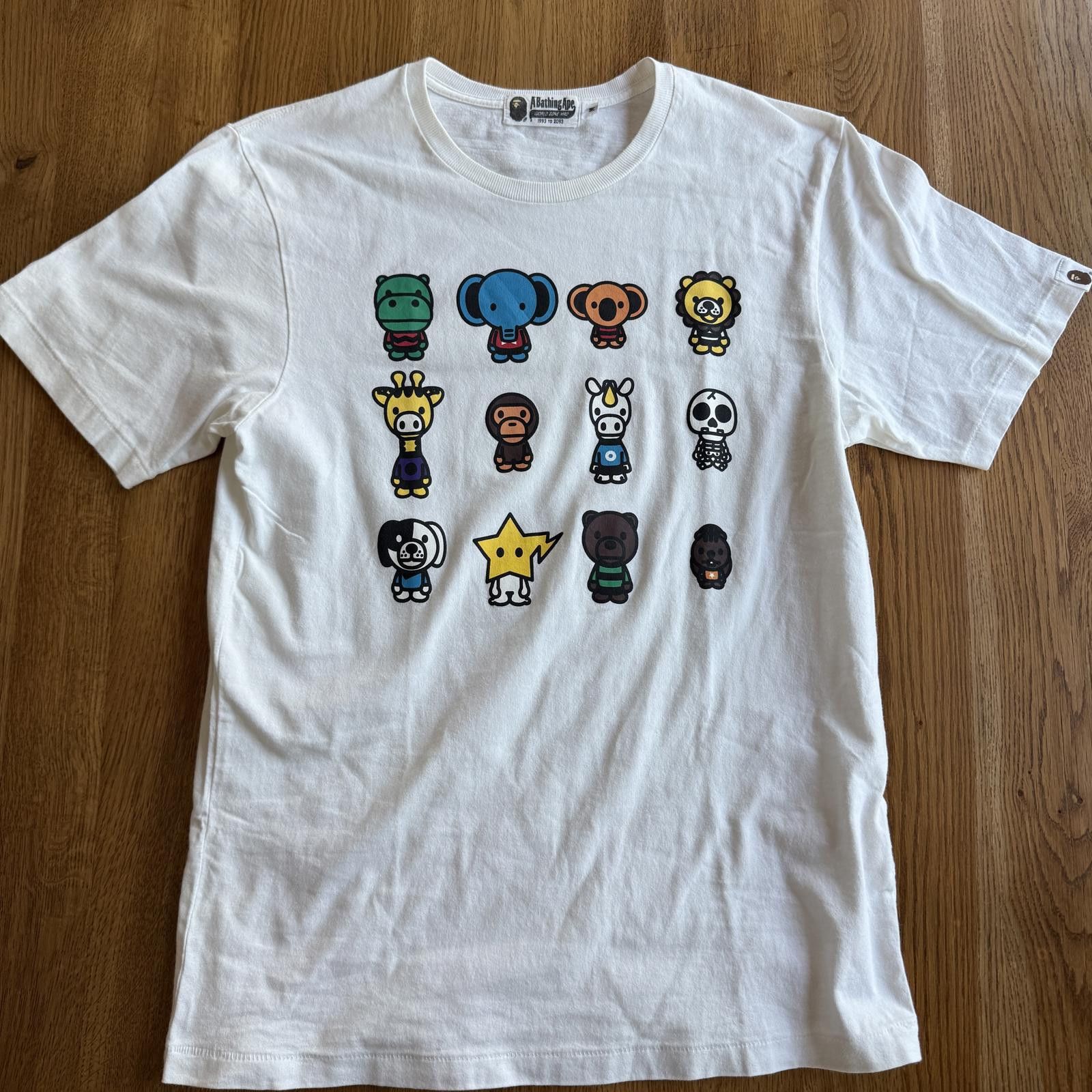 Designer A Bathing Ape Rare Vintage Shirt Bape Milo and Friends Sz M Size US M / EU 48-50 / 2 - 1 Thumbnail