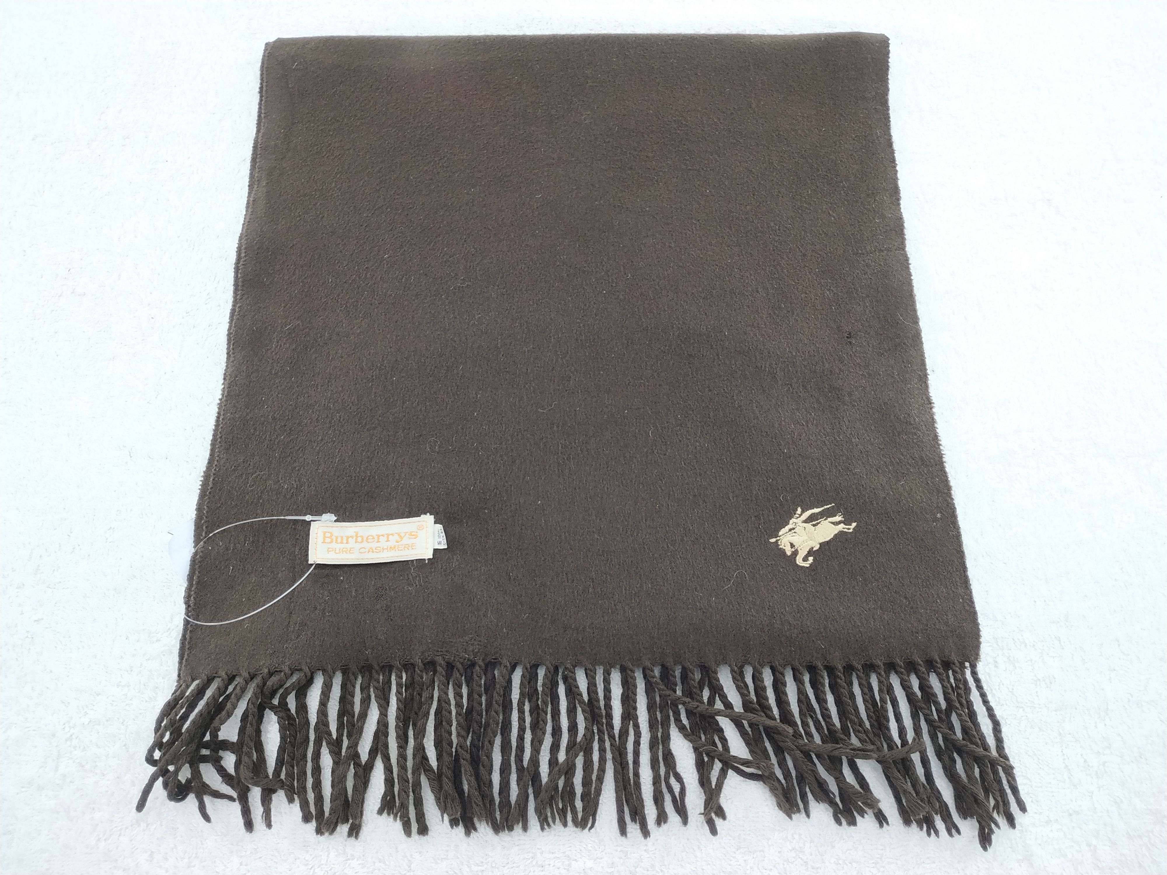 Burberry Vintage Burberry Scarf/Muffler/Neckwear MF461 Size ONE SIZE - 1 Thumbnail