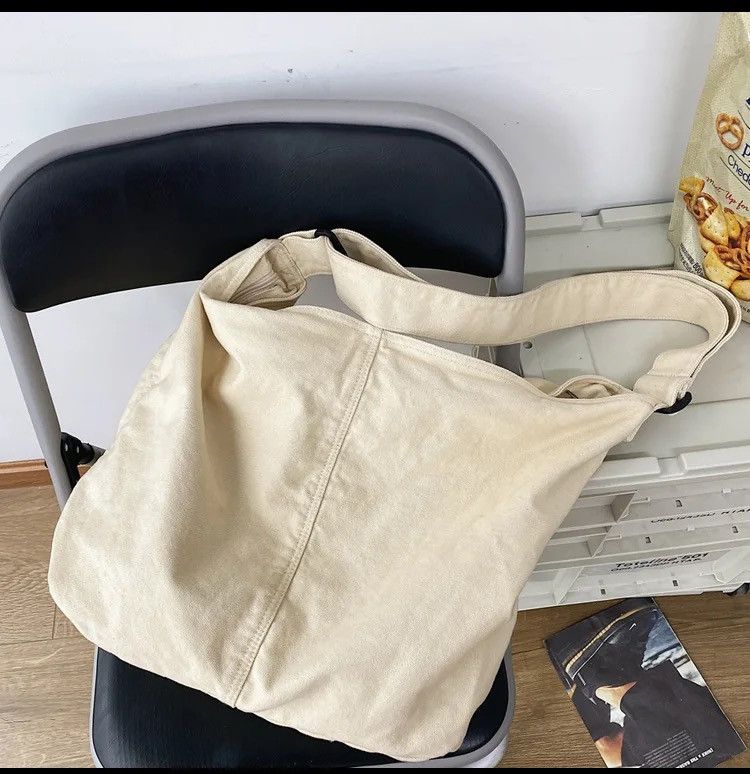 Japanese Brand × Vintage Shoulder Bag Large Canvas Crossbody y2k military Size ONE SIZE - 6 Thumbnail