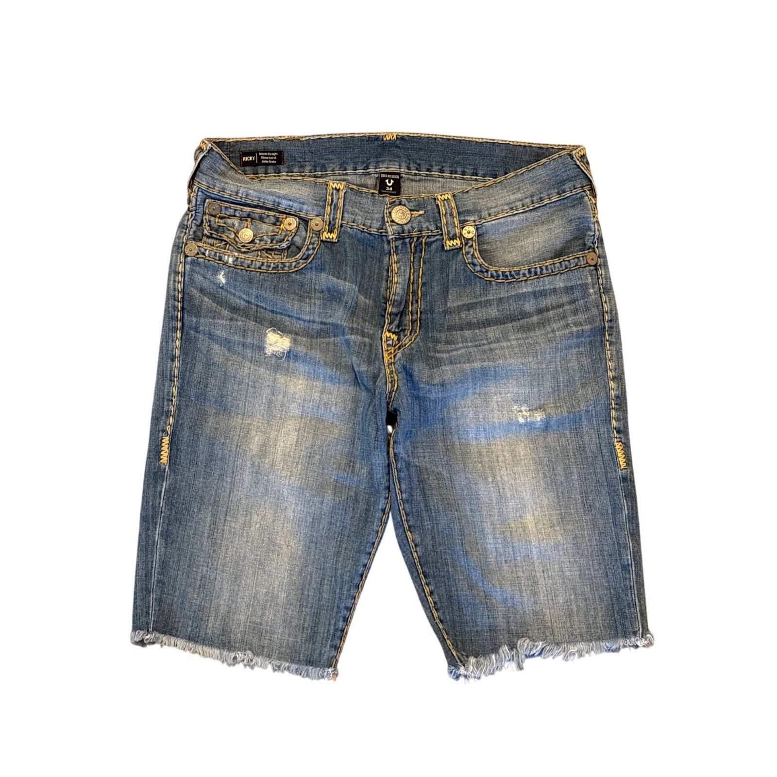 True Religion True religion, Ricky relaxed straight Jean distressed jorts Size US 34 / EU 50 - 1 Thumbnail