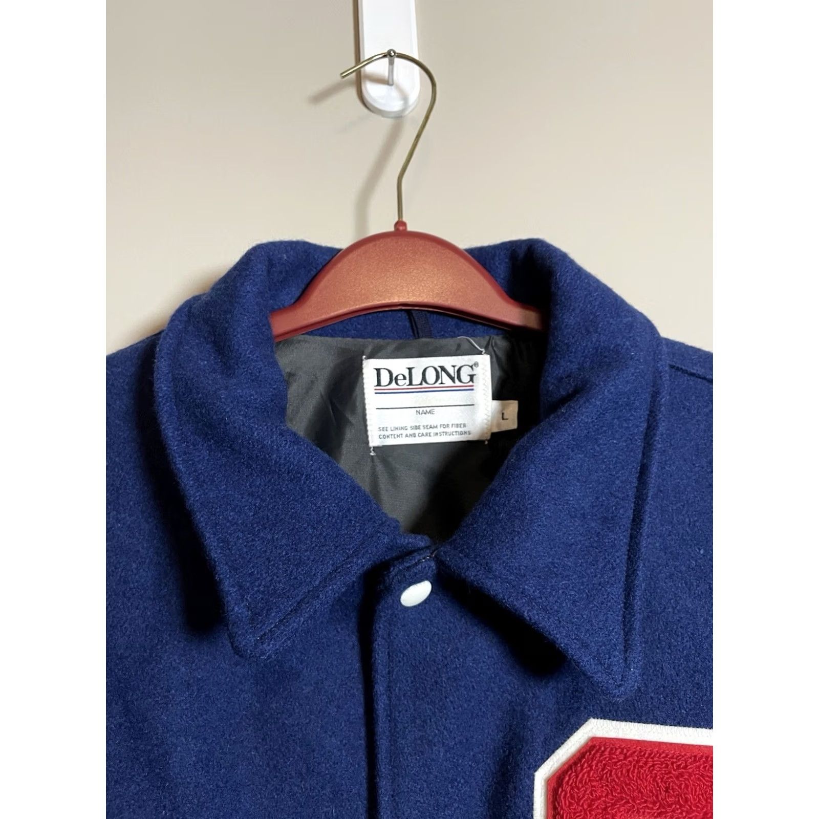 Vintage VINTAGE DeLong Varsity Jacket USA Blue Wool 90s Logo Pockets Size L Men Jacket Size US L / EU 52-54 / 3 - 2 Thumbnail