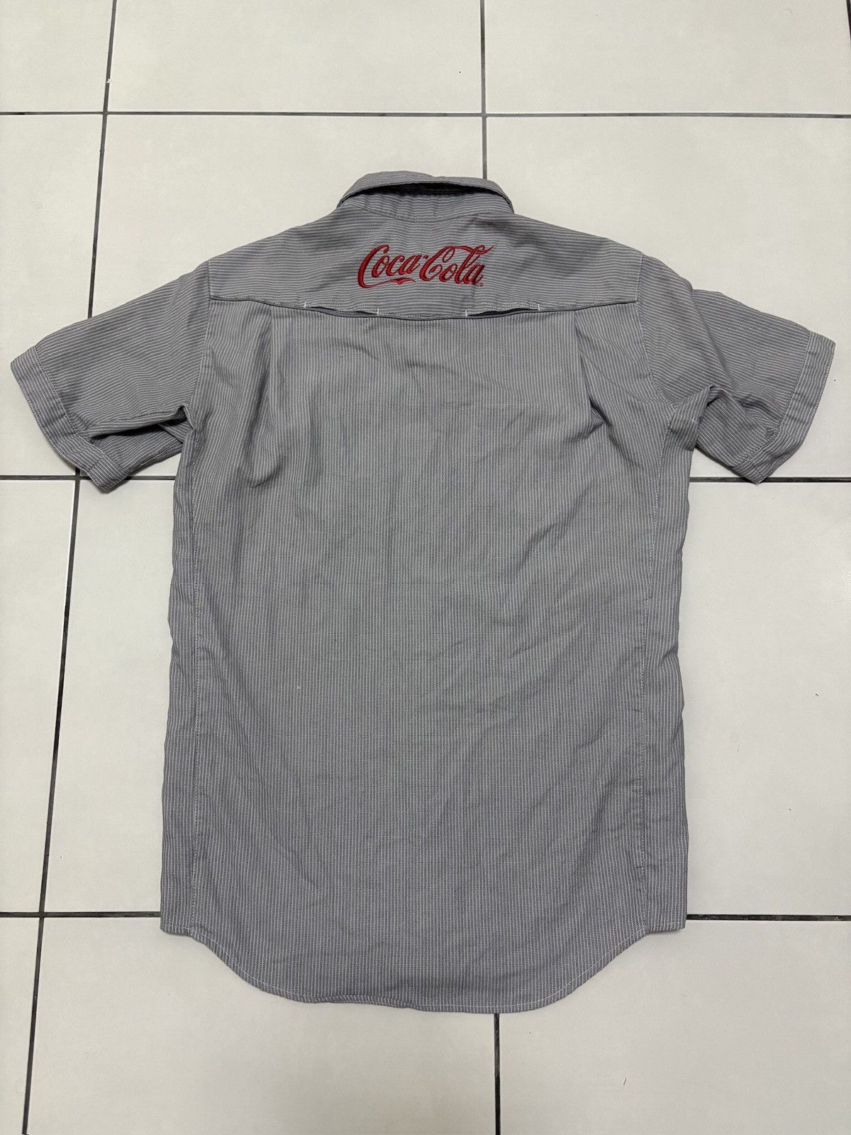 Coca Cola Vintage Coca Cola Japanese Brand Button Up Shirt Size US M / EU 48-50 / 2 - 2 Thumbnail