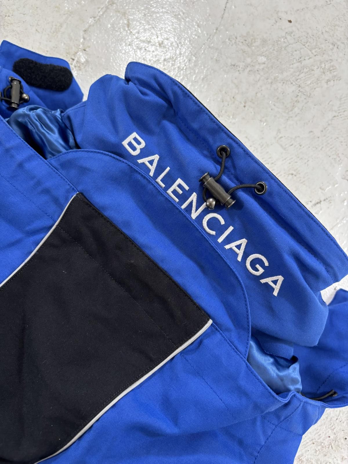 Balenciaga Balenciaga FW16 Swing Parka Size US M / EU 48-50 / 2 - 3 Thumbnail