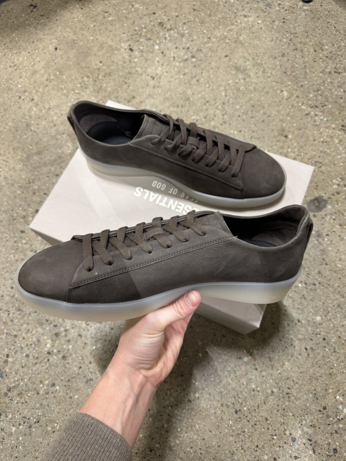 Essentials × Fear of God Fear of God Essentials Tennis Suede Sneaker NEW 325$ Size US 10 / EU 43 - 3 Thumbnail