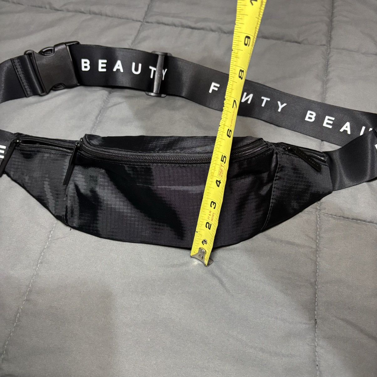 Fenty FENTY BEAUTY adjustable Belt Fanny Pack Bag NWOT Size ONE SIZE - 4 Thumbnail