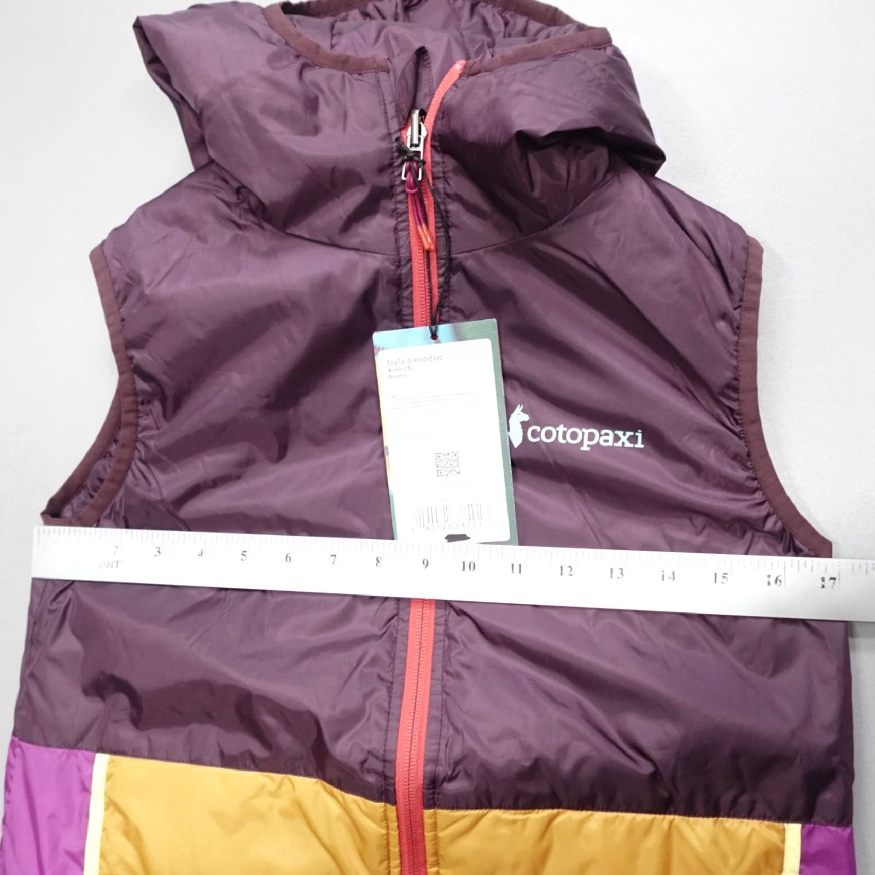 Cotopaxi Cotopaxi Teca Calido Water Repellent Hooded Vest Provence Women's XXS Multicolor Vest Womens XXS COTOPAXI Teca Calido Size XXS / US 00 / IT 34 - 4 Thumbnail