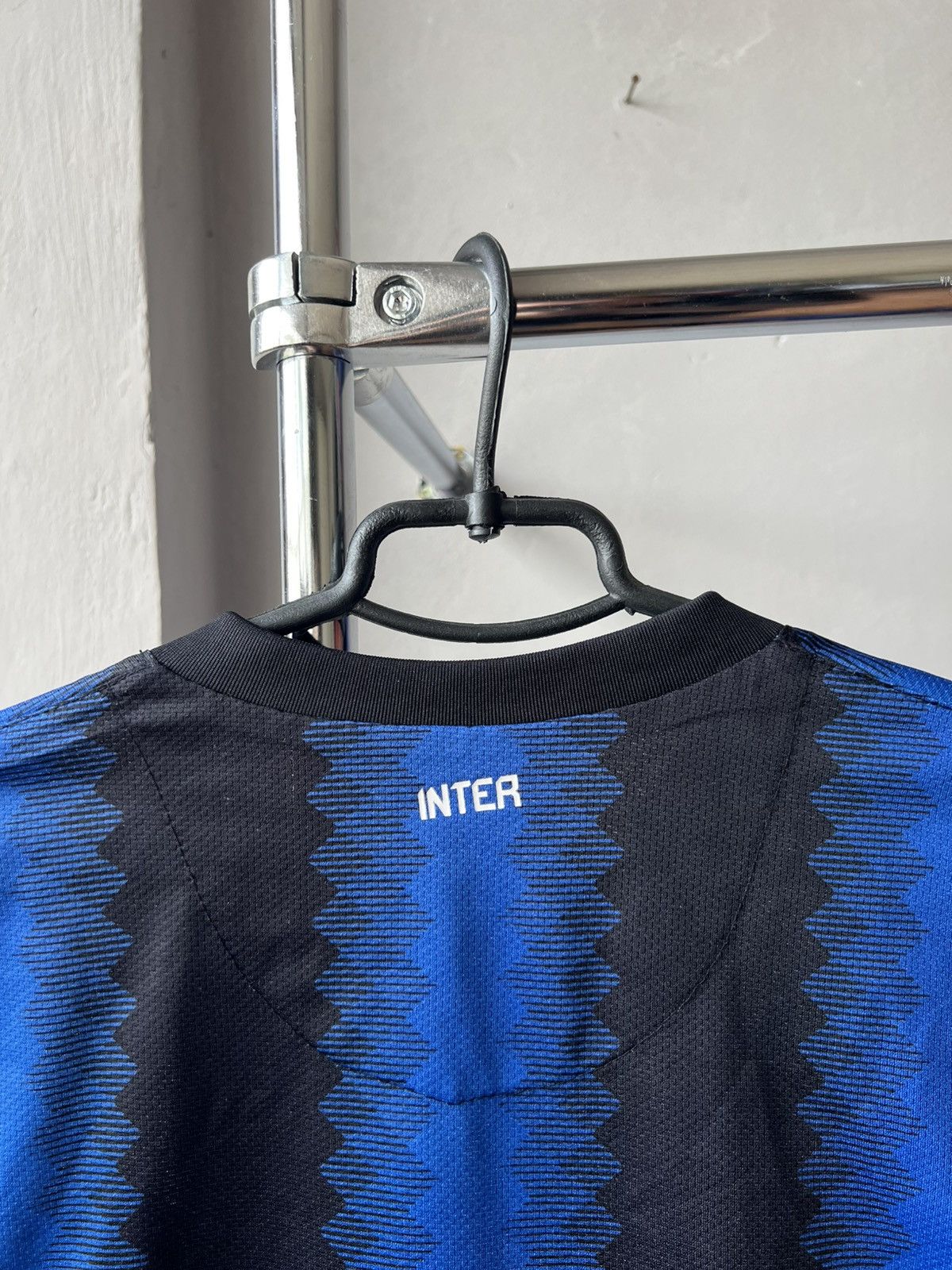 Nike 2010/11 INTER MILAN HOME RARE SOCCER JERSEY FOOTBALL SHIRT Size US M / EU 48-50 / 2 - 18 Thumbnail