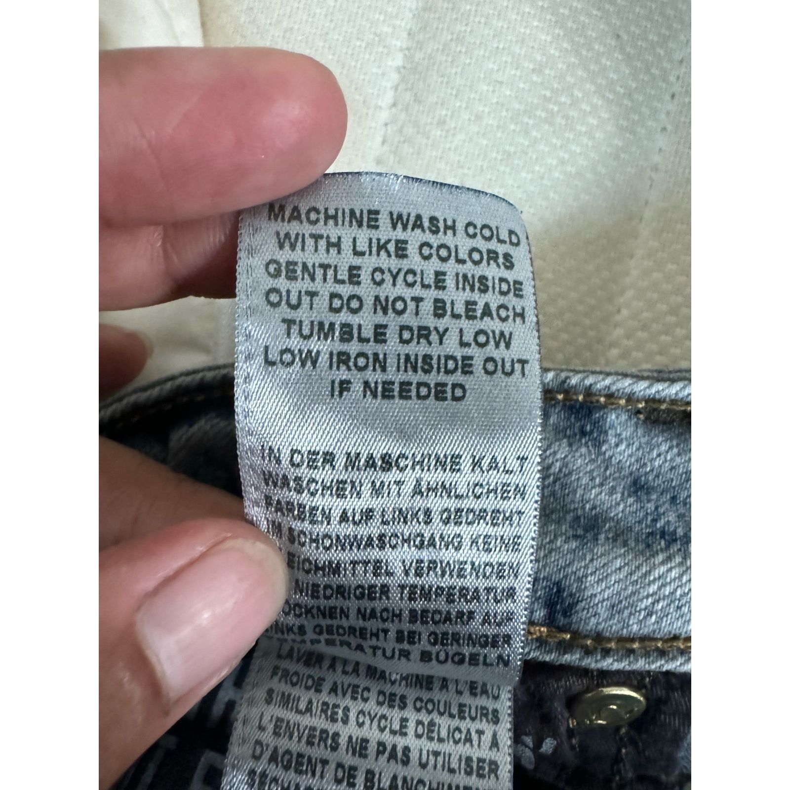 True Religion True Religion Jennie Curvy Skinny Jean Marble Moon Women 31" Size 31" - 8 Thumbnail