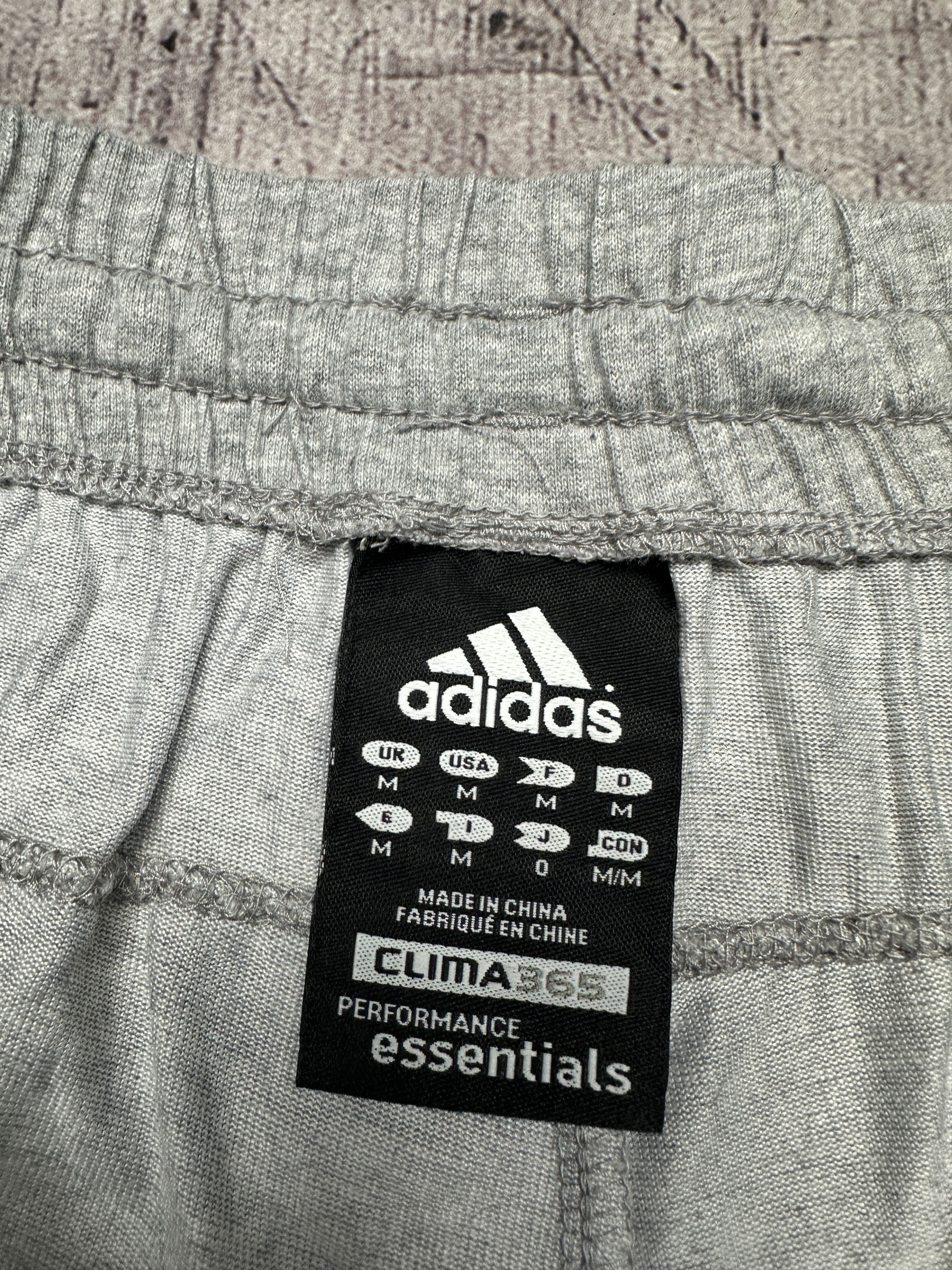 Adidas Adidas Performance Essentials Mens Sweatshorts Shorts Size US 32 / EU 48 - 5 Thumbnail
