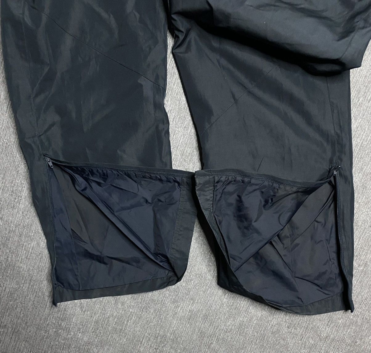 Nike Y2K Nike Nylon Track Pants vintage Size US 32 / EU 48 - 3 Thumbnail