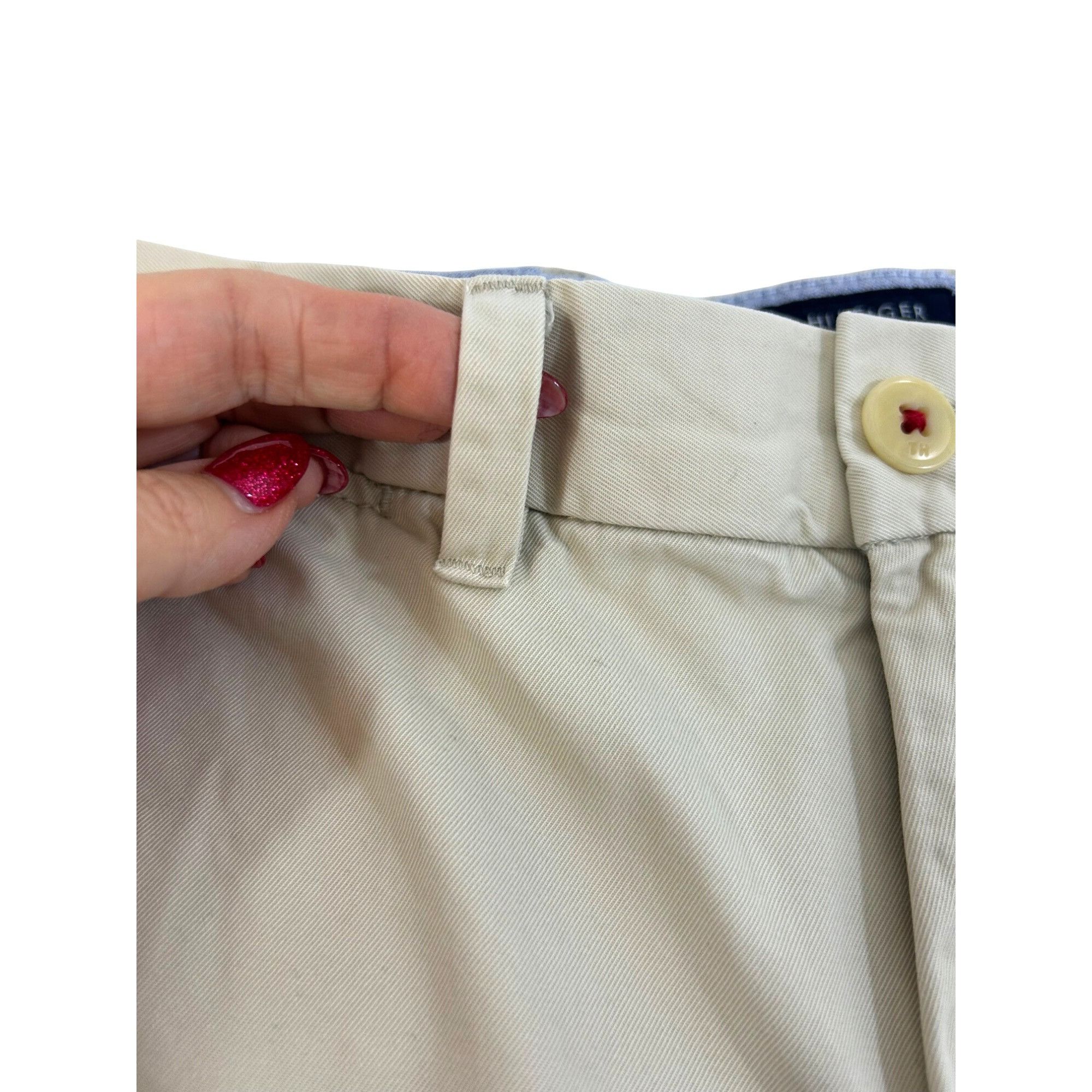 Tommy Hilfiger Tommy Hilfiger Vintage Men’s Khaki Chino Shorts 34 Classic F Size US 34 / EU 50 - 6 Thumbnail