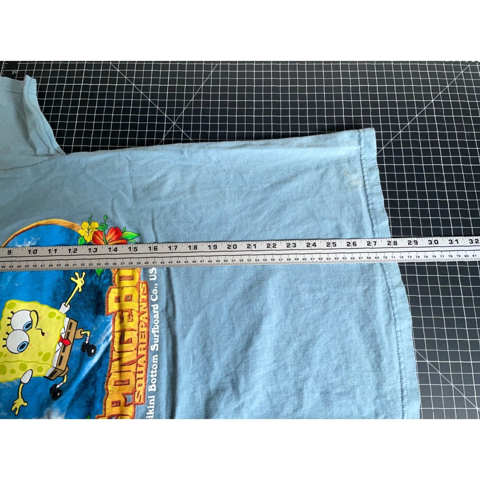 Nickelodeon VINTAGE Nickelodeon SpongeBob SquarePants T-Shirt Men’s Large Blue 2002 Surf King Graphic Print Reg Fit Size US L / EU 52-54 / 3 - 7 Thumbnail