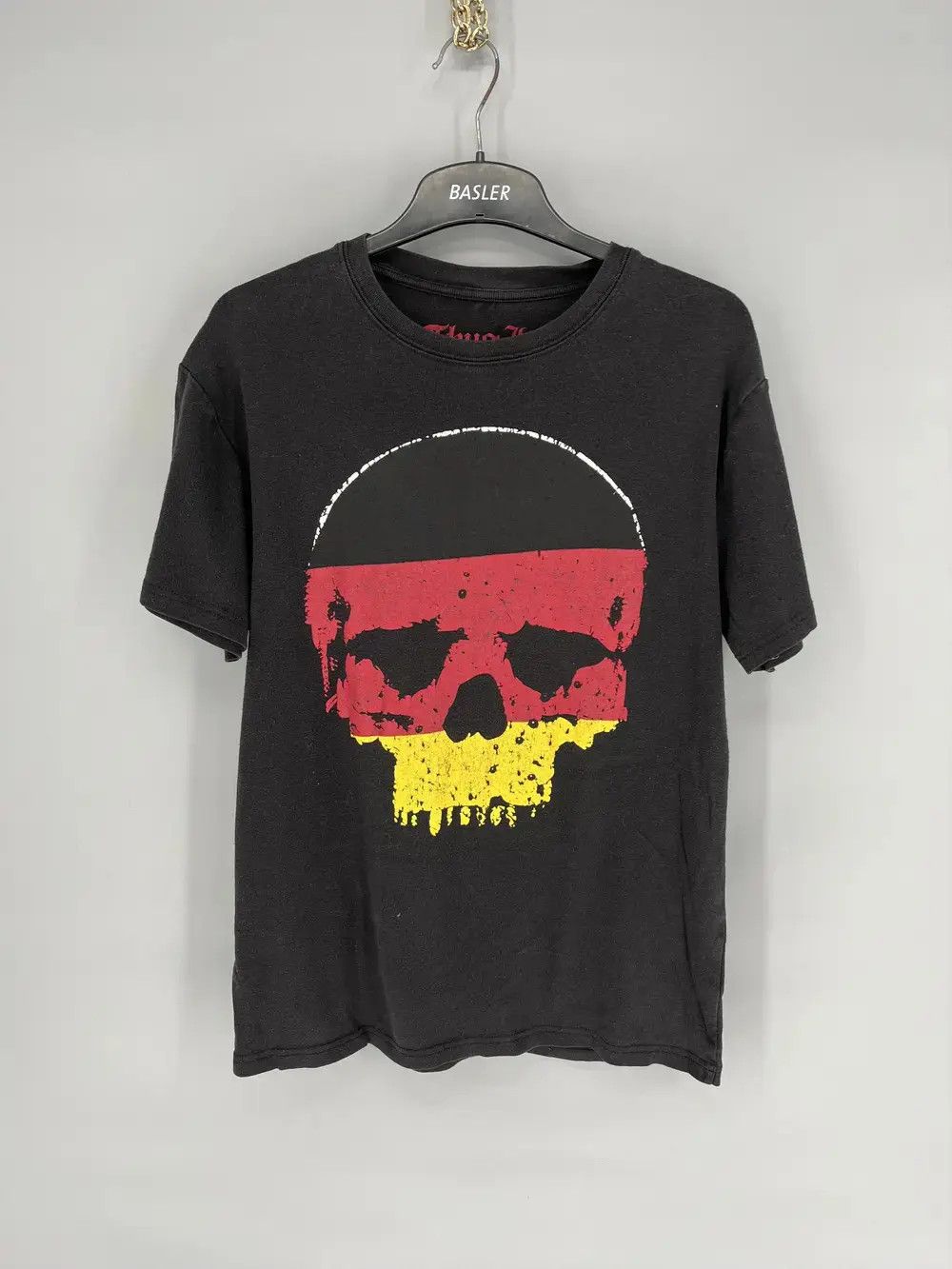 Band Tees × Vintage Vintage Y2k Thug Life vintage USA streetwear tee Skull tee Size US M / EU 48-50 / 2 - 2 Thumbnail