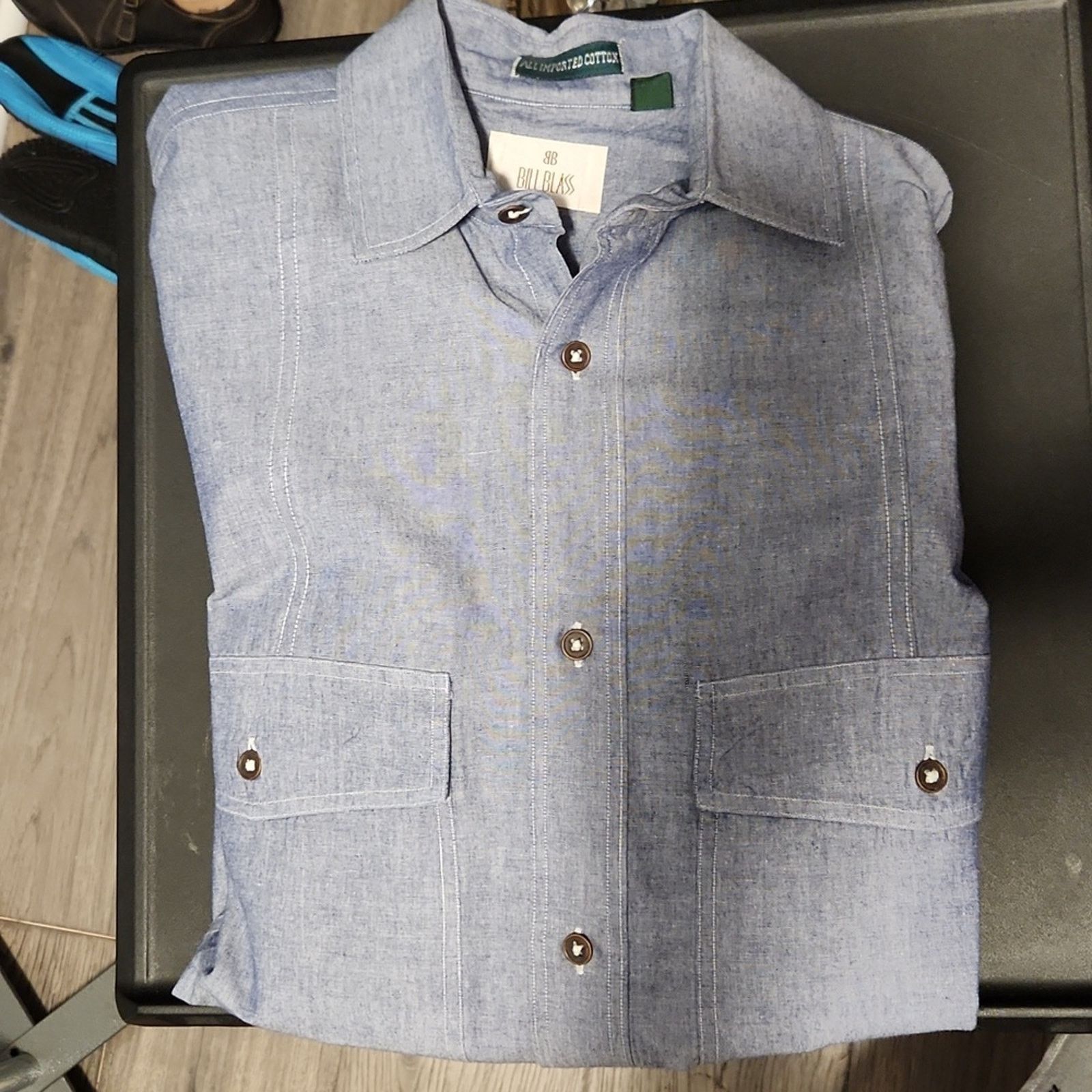 Bill Blass Bill Blass Vintage chambray button up. Size Men's M Size US M / EU 48-50 / 2 - 1 Thumbnail