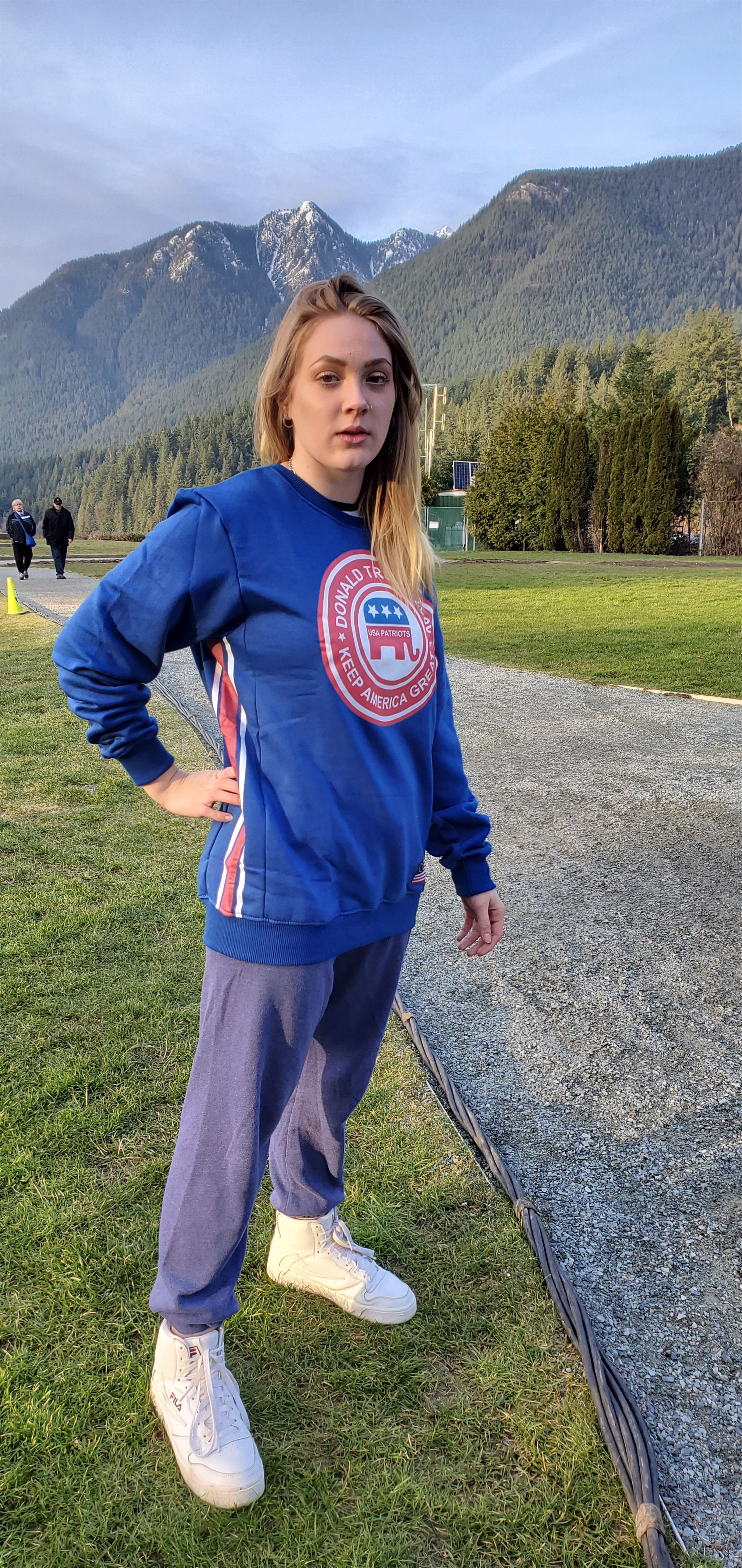 Other TRUMP 2020 COLLECTIBLE SWEATERS AND HOODIE Size US L / EU 52-54 / 3 - 4 Thumbnail