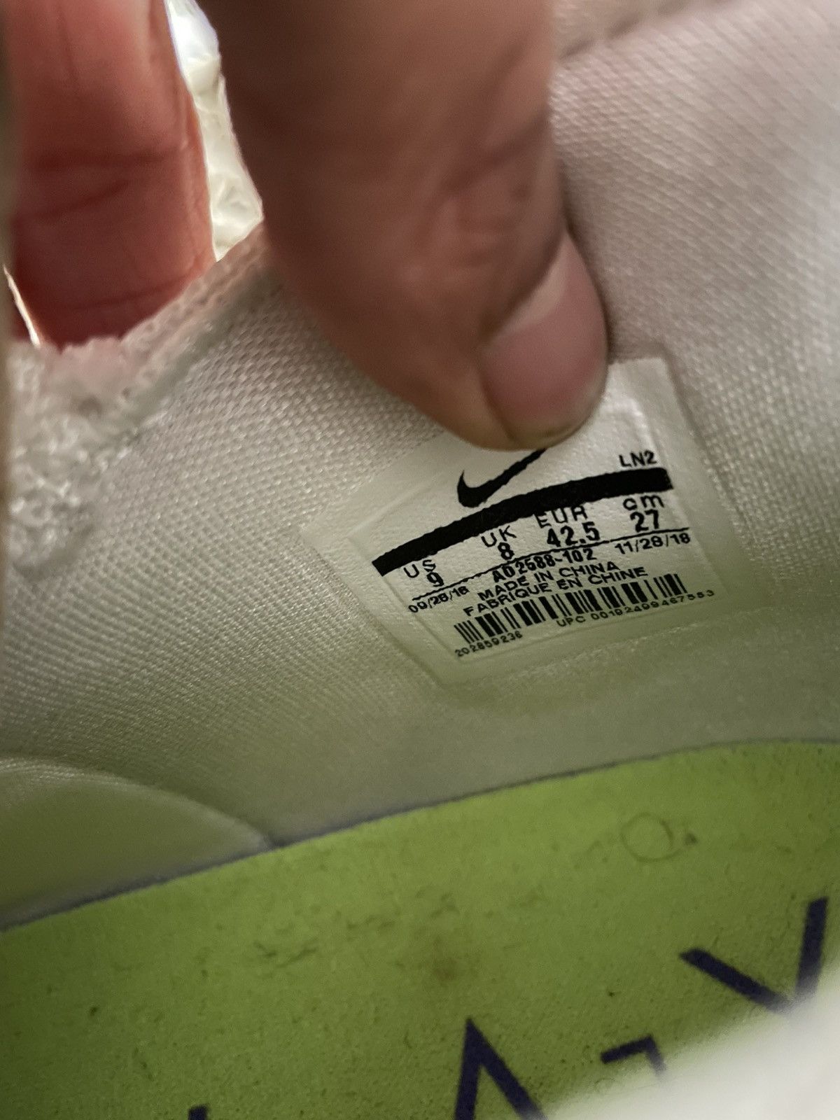Nike Nike LeBron 16 Buzz Light Year Size US 9 / EU 42 - 10 Thumbnail