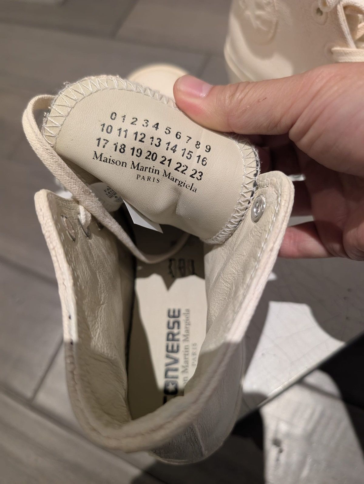 Converse × Maison Margiela Maison Martin Margiela X Converse Painted Chuck Taylor High Size US 6 / EU 39 - 5 Thumbnail