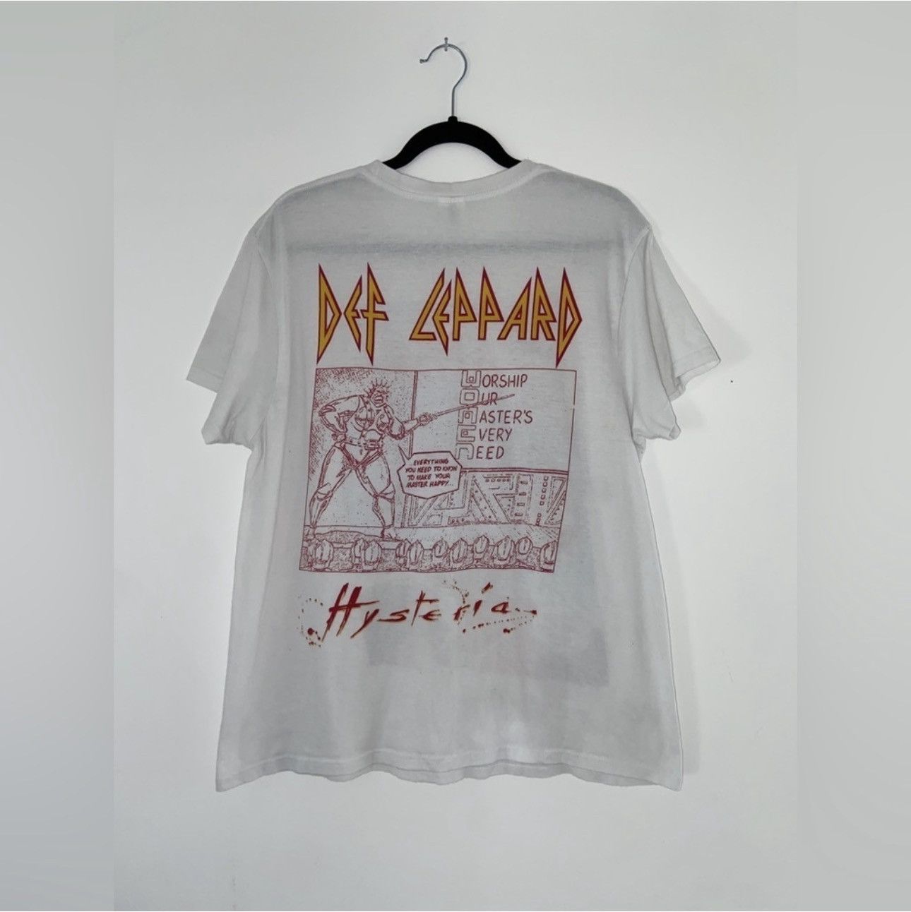 Band Tees Def Leppard and the Women of Doom Tee XL Vintage UNI​​​ 1/1 Size US XL / EU 56 / 4 - 3 Thumbnail