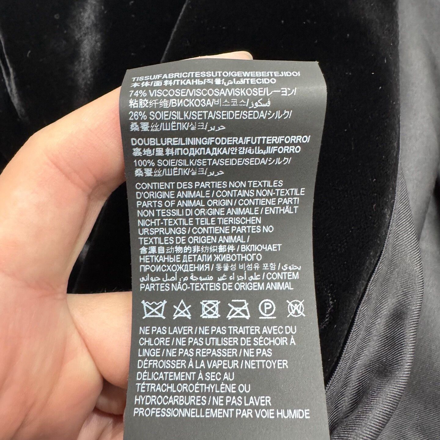 Saint Laurent Paris saint laurent black velvet blazer. Size US M / EU 48-50 / 2 - 5 Thumbnail