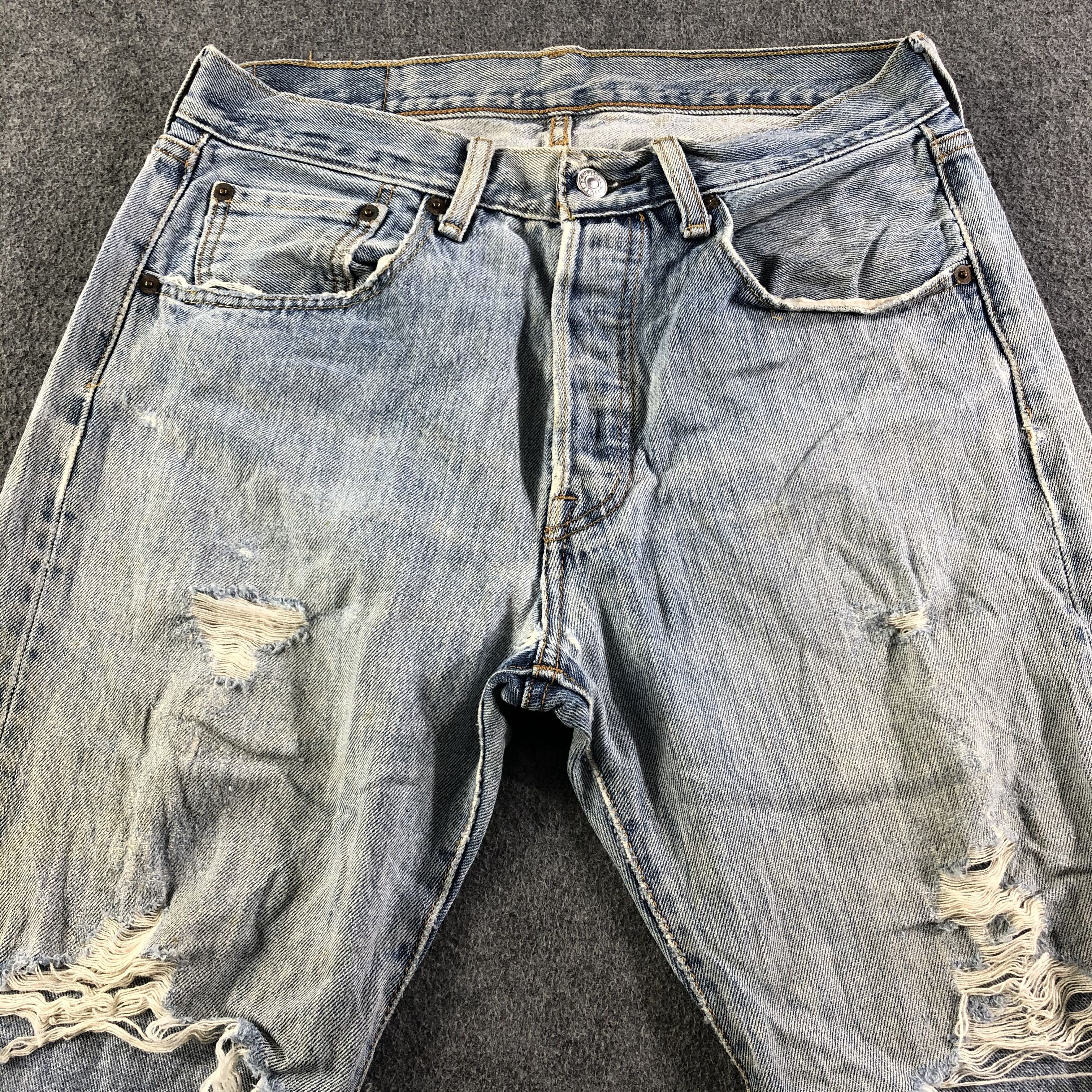 Levi's Vintage Light Wash Levis 501 Jeans-J3340 Size US 31 - 3 Thumbnail