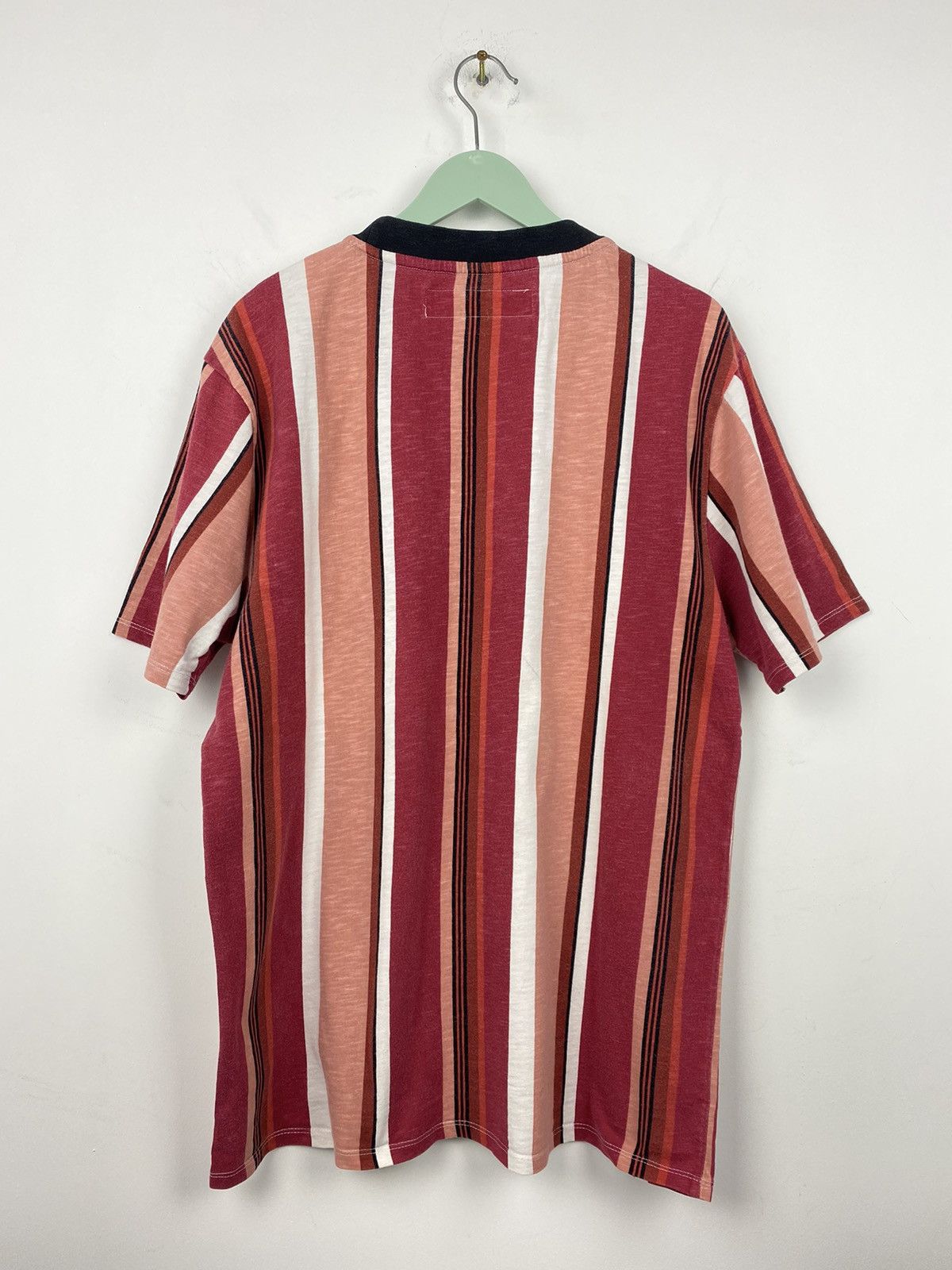 Guess Guess Los Angeles Striped Y2K T Shirt Tee Ed Hardy Stussy Size US M / EU 48-50 / 2 - 5 Thumbnail