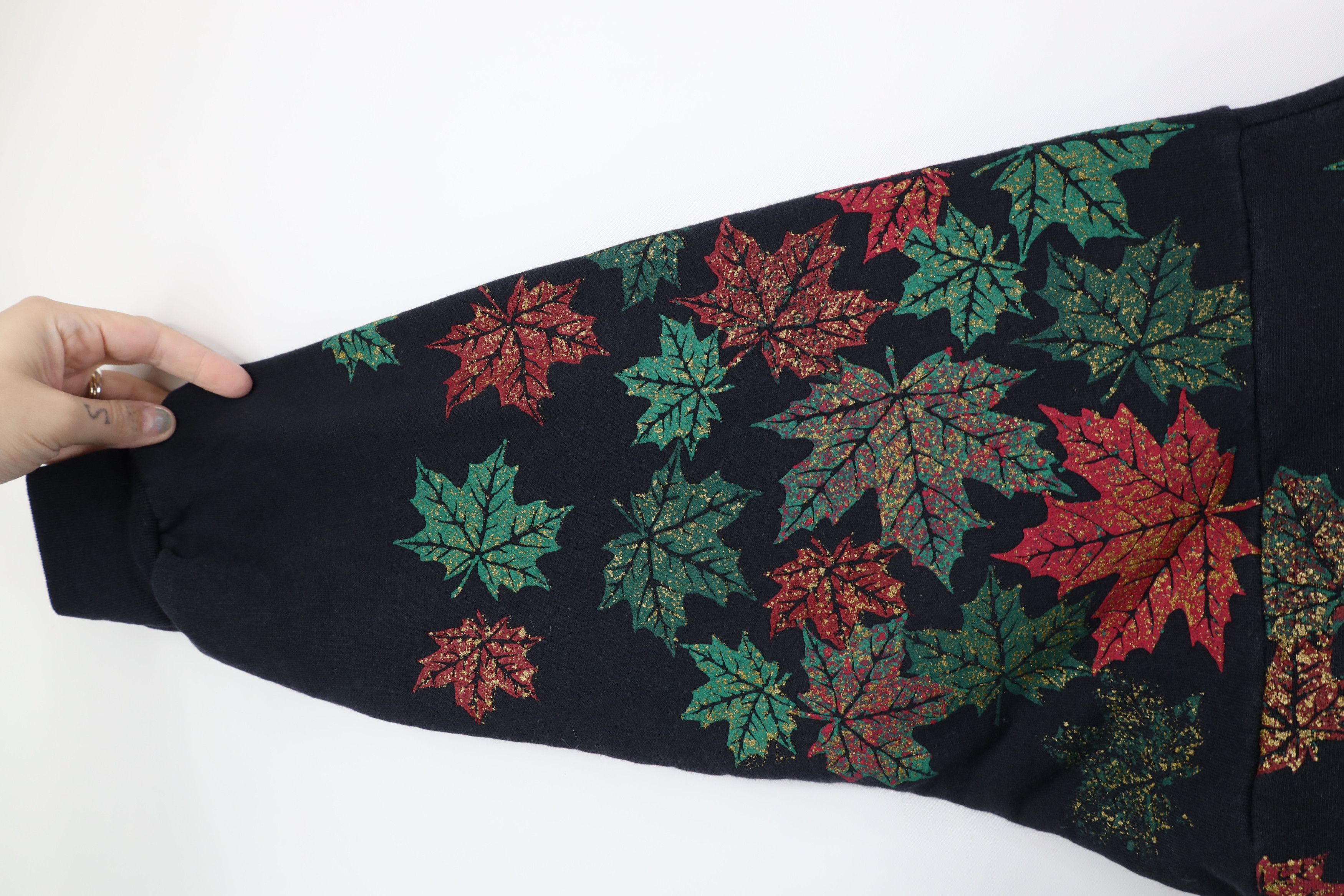 Vintage Vintage 90s Streetwear Fall Leaf All Over Print Sweatshirt Size XXL / US 16-18 / IT 52-54 - 4 Thumbnail