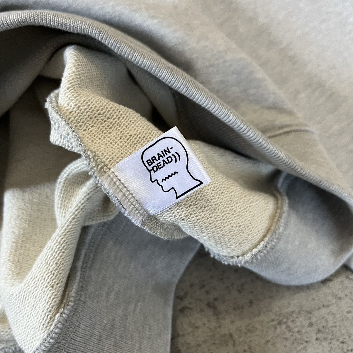 Brain Dead Brain Dead x Invincible Building Block Crewneck - Grey Size US XL / EU 56 / 4 - 9 Thumbnail