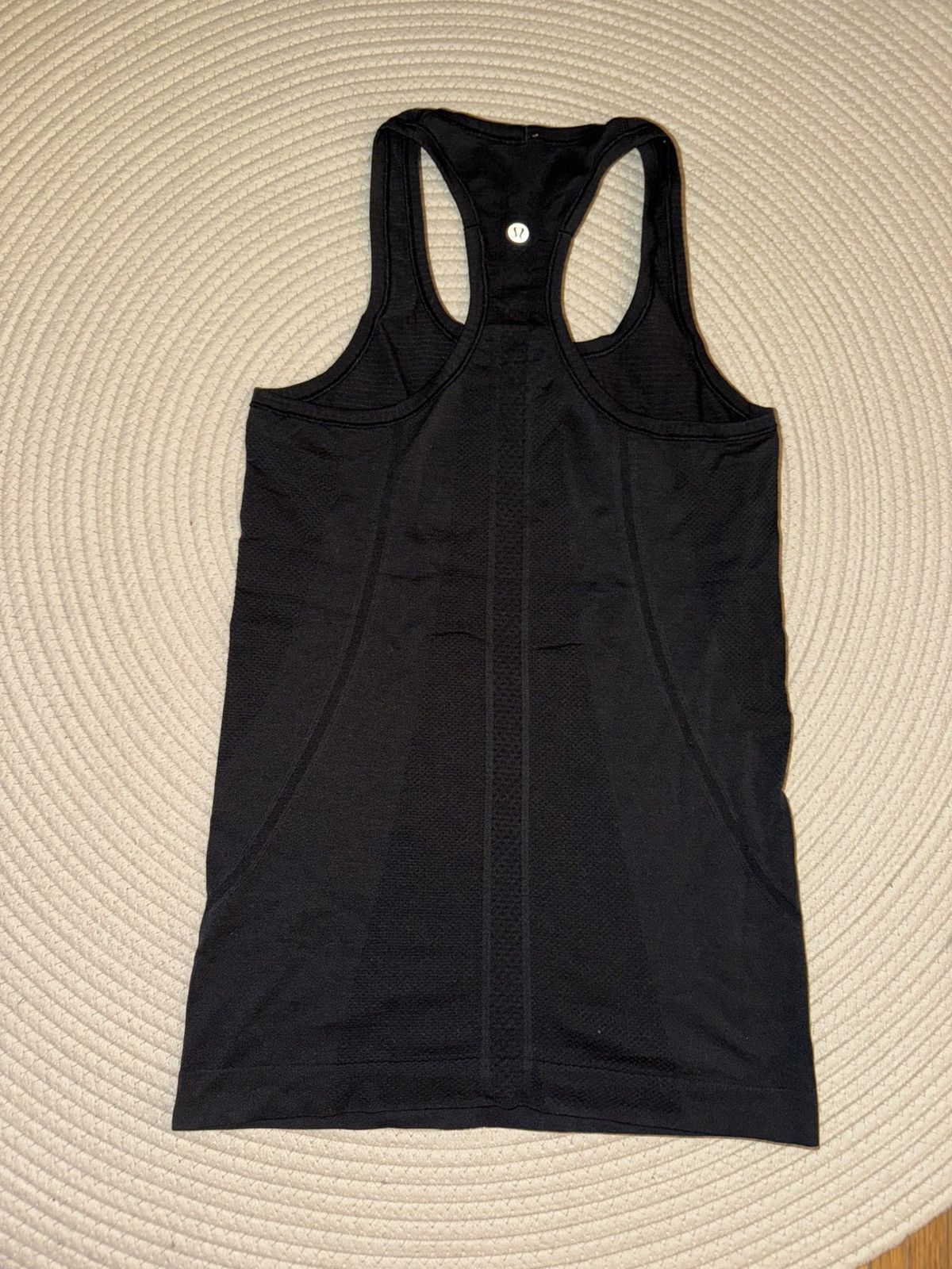 Lululemon Lululemon swiftly tech raceback tank top black fits size US4 Size S / US 4 / IT 40 - 3 Thumbnail