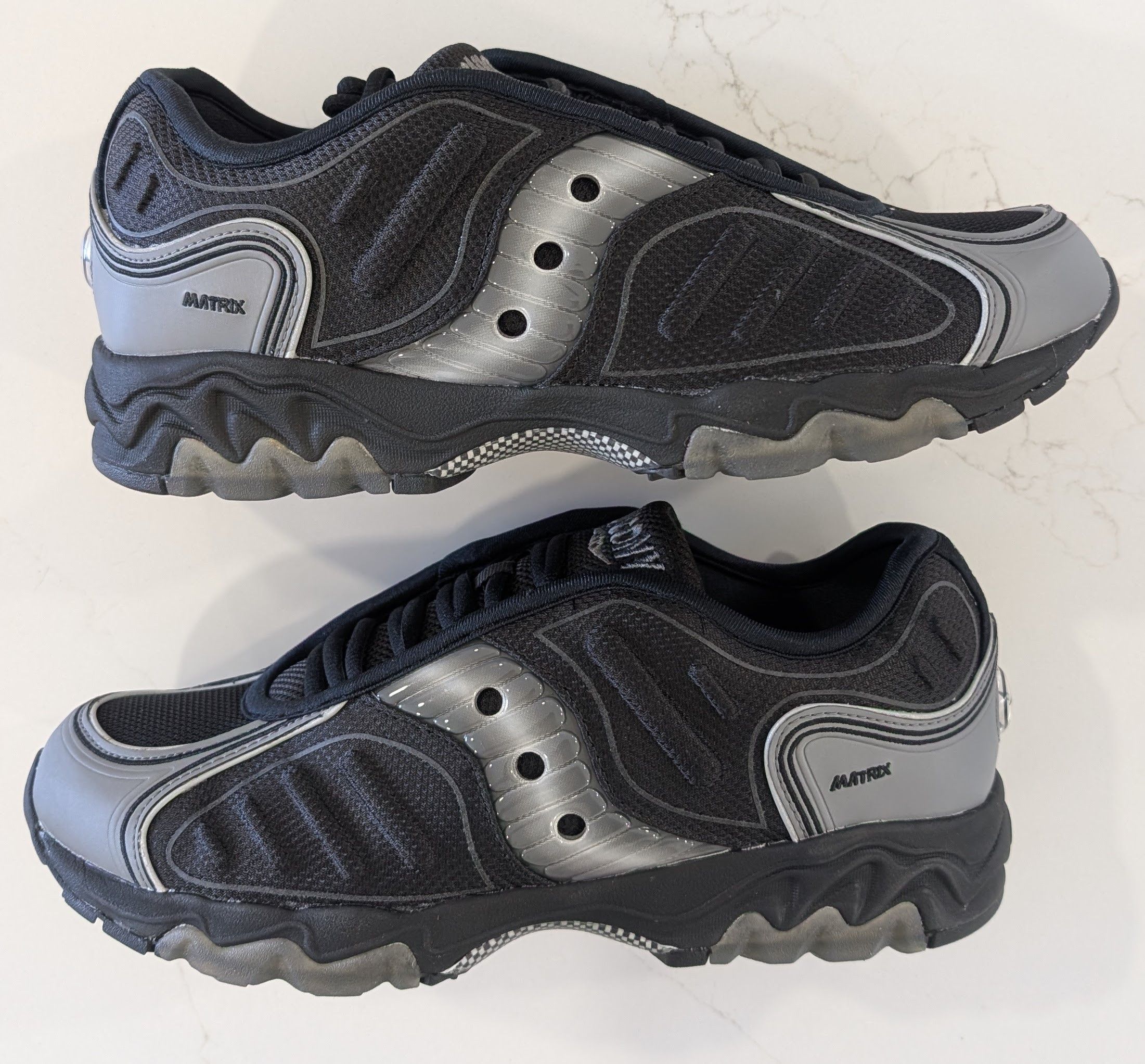 Saucony Saucony Matrix Black Metallic Sneakers Men’s 10 Size US 11.5 / IT 41.5 - 3 Thumbnail