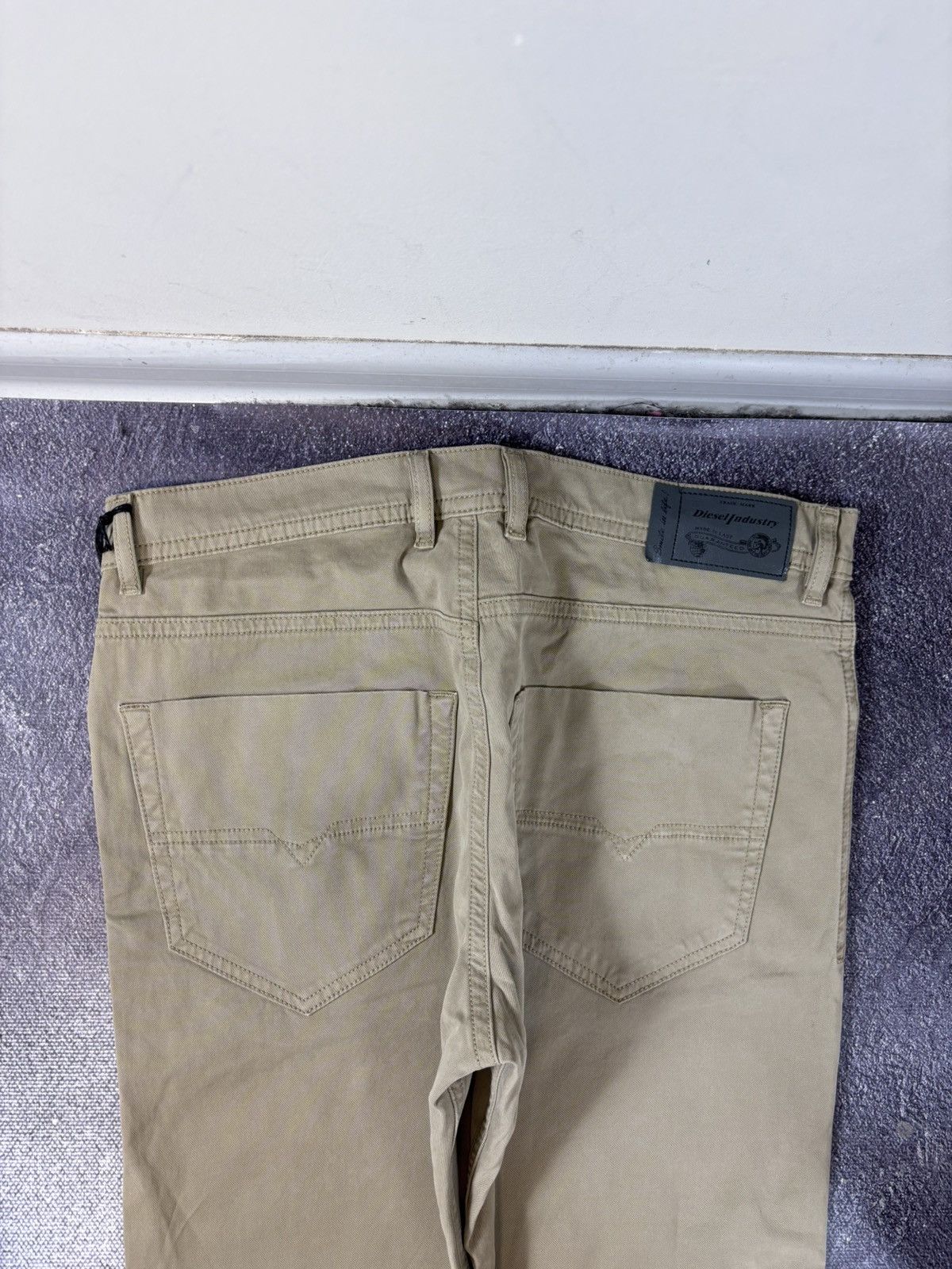 Diesel Diesel NWT Men’s Sand Beige Slim Fit Stretch Chino Pants Size US 30 / EU 46 - 18 Thumbnail