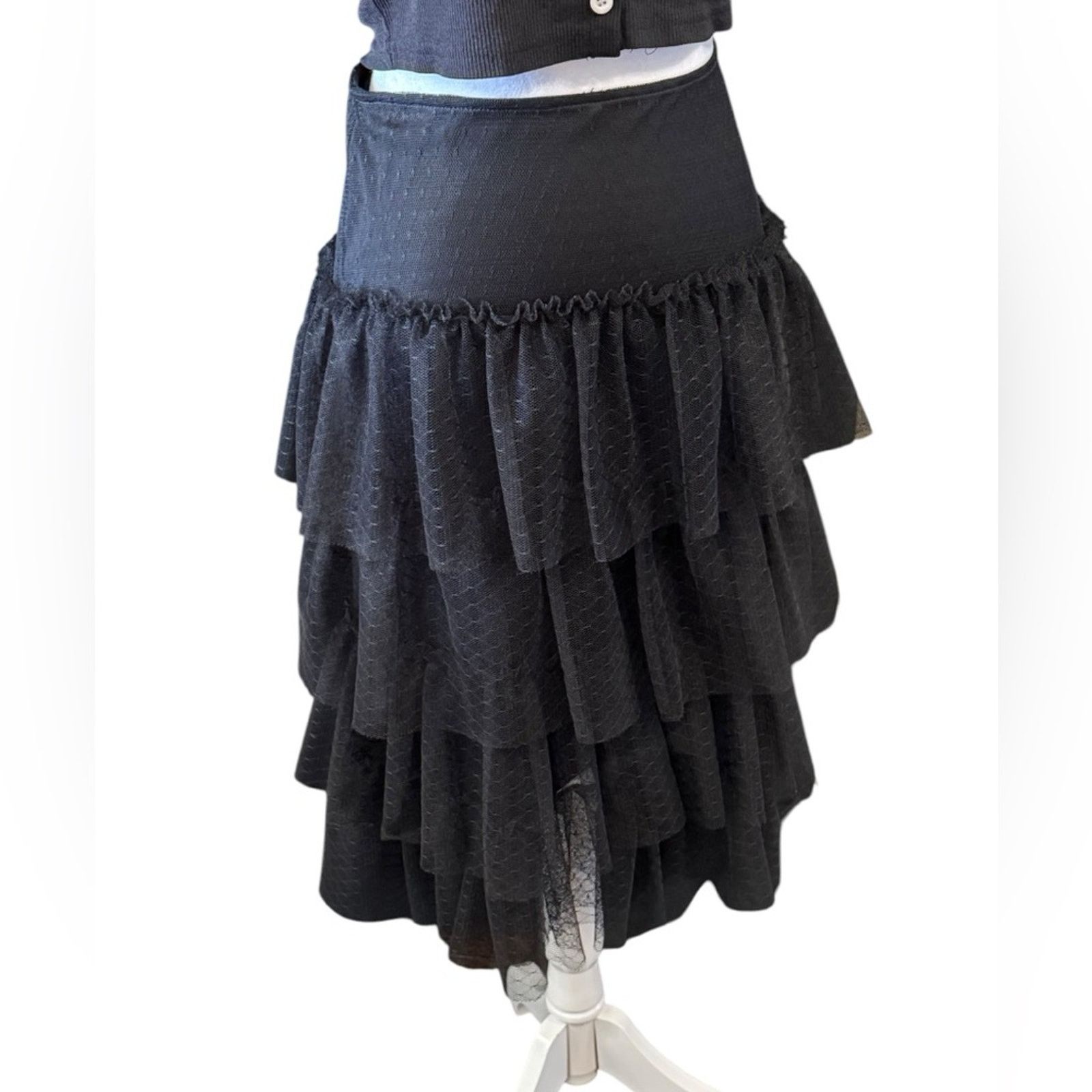 Betsey Johnson Betsey Johnson 90s Y2K Whimsy Goth Dot Net Skirt Size S Size 28" / US 6 / IT 42 - 4 Thumbnail