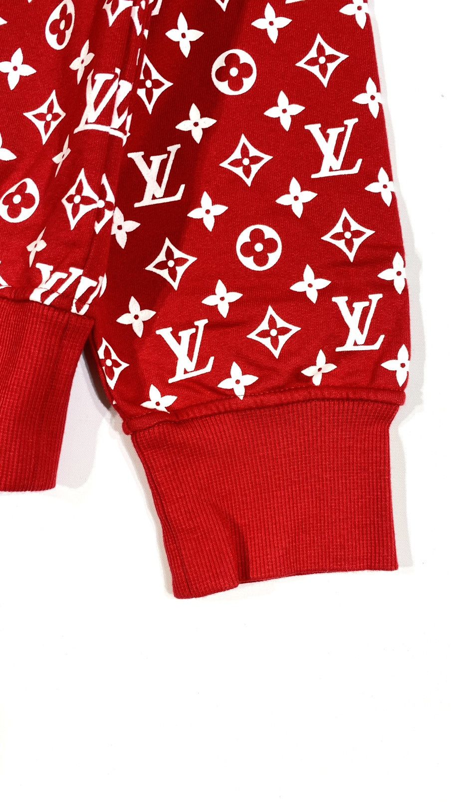 Louis Vuitton × Supreme LOUIS VUITTON X SUPREME L Box Logo Hoodie Size US L / EU 52-54 / 3 - 10 Thumbnail