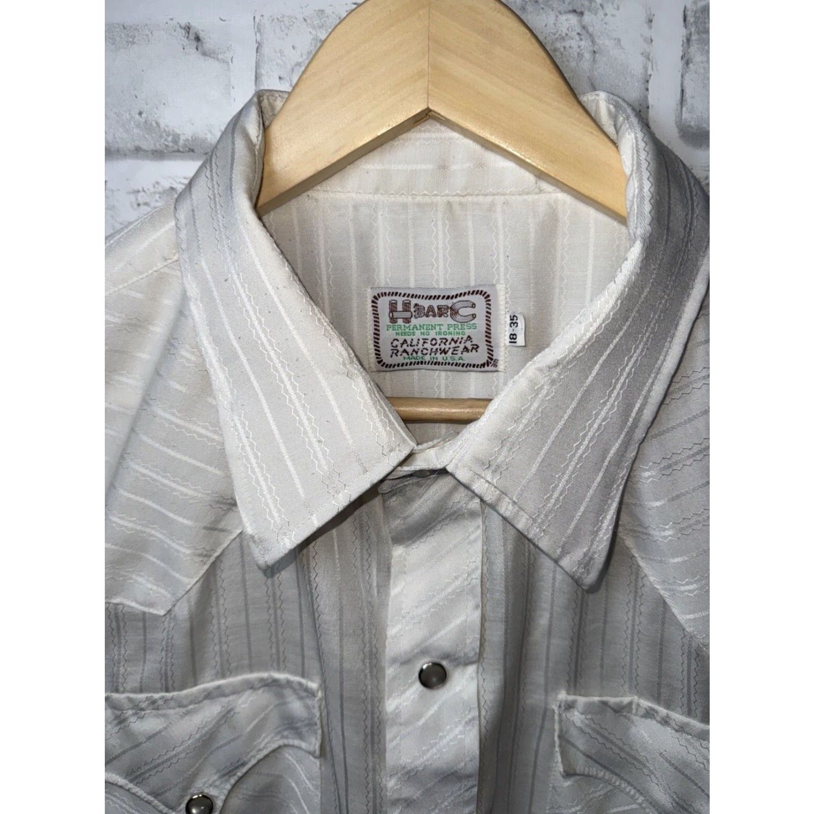 Vintage VINTAGE H Bar C Western Shirt Men White Striped Pearl Snap 18-35 Regular Cotton Blend Button-Up Shirt Mens White, 18, Western Theme, All Seasons Size US XXL / EU 58 / 5 - 2 Thumbnail