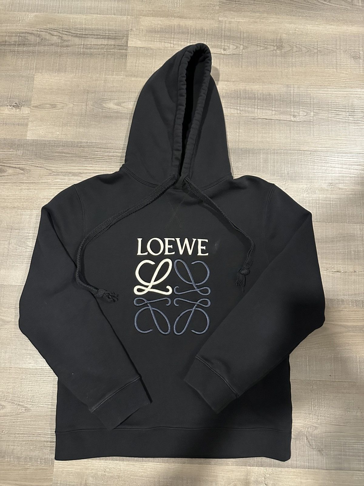 Designer × Loewe Loewe Embroided Hoodie Sz L Size US L / EU 52-54 / 3 - 1 Thumbnail